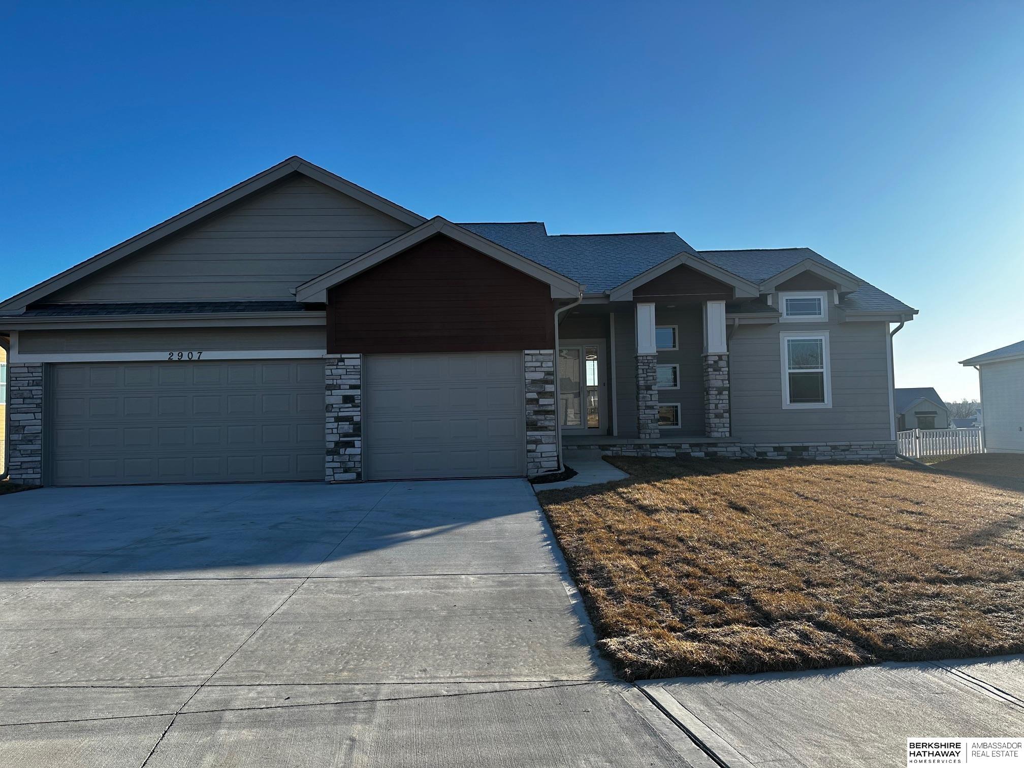 Bellevue, Nebraska 68133, United States, 3 Bedrooms Bedrooms, ,2 BathroomsBathrooms,Residential,Active,64837