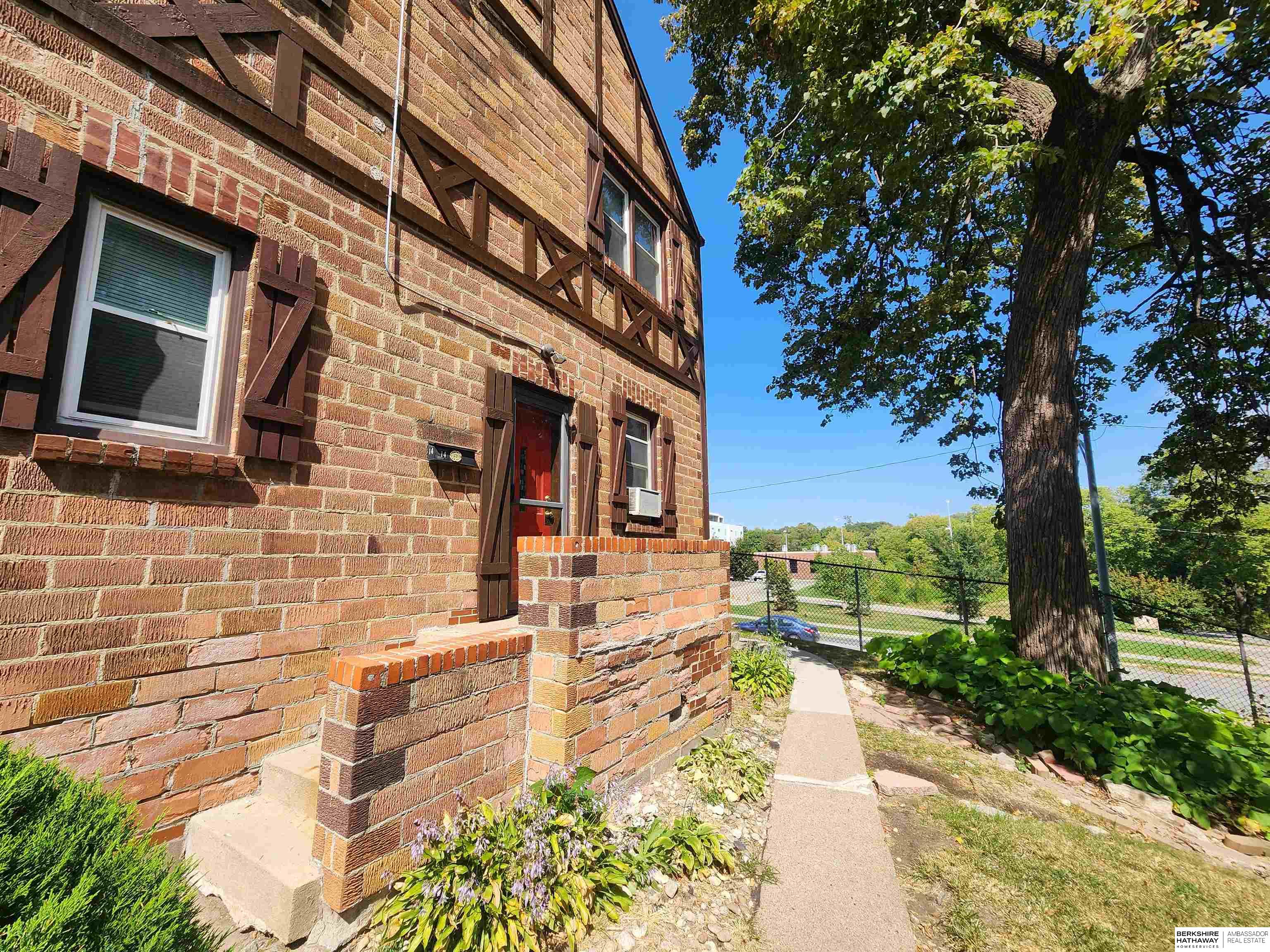 Omaha, Nebraska 68131, United States, 5 Bedrooms Bedrooms, ,4 BathroomsBathrooms,Residential,Active,43689