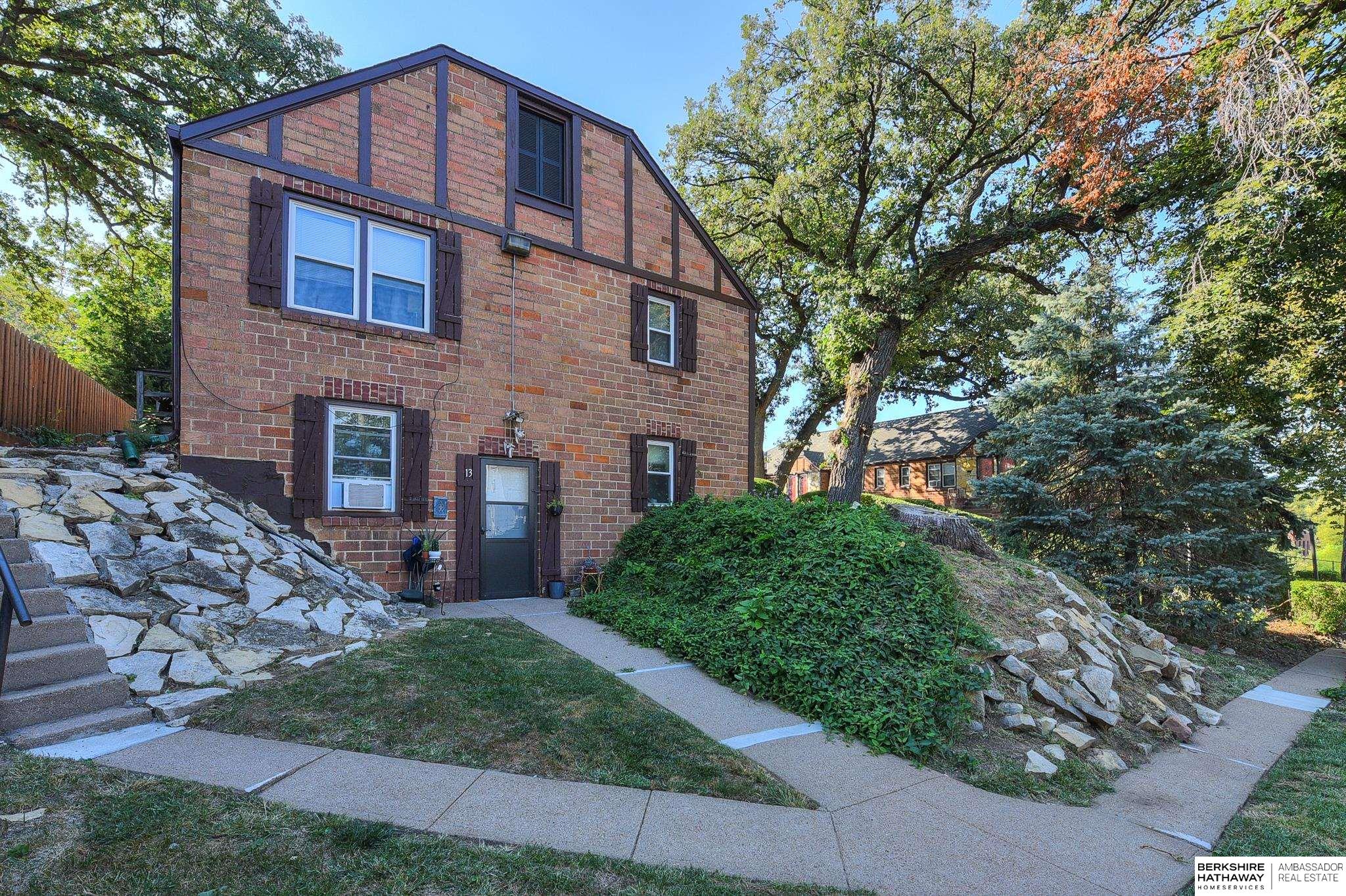 Omaha, Nebraska 68131, United States, 5 Bedrooms Bedrooms, ,4 BathroomsBathrooms,Residential,Active,43689