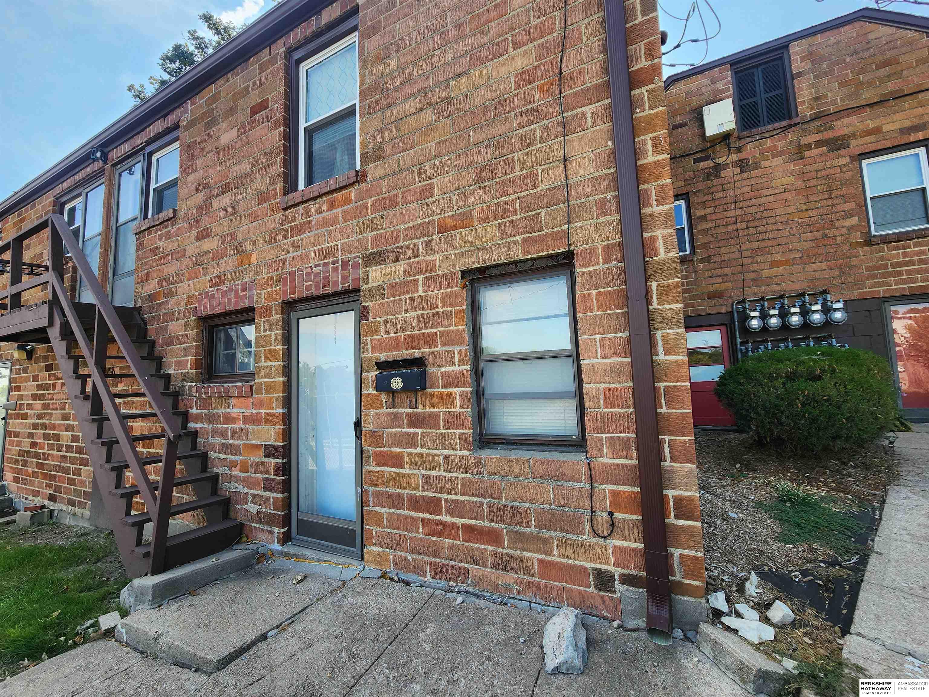 Omaha, Nebraska 68131, United States, 5 Bedrooms Bedrooms, ,4 BathroomsBathrooms,Residential,Active,43689