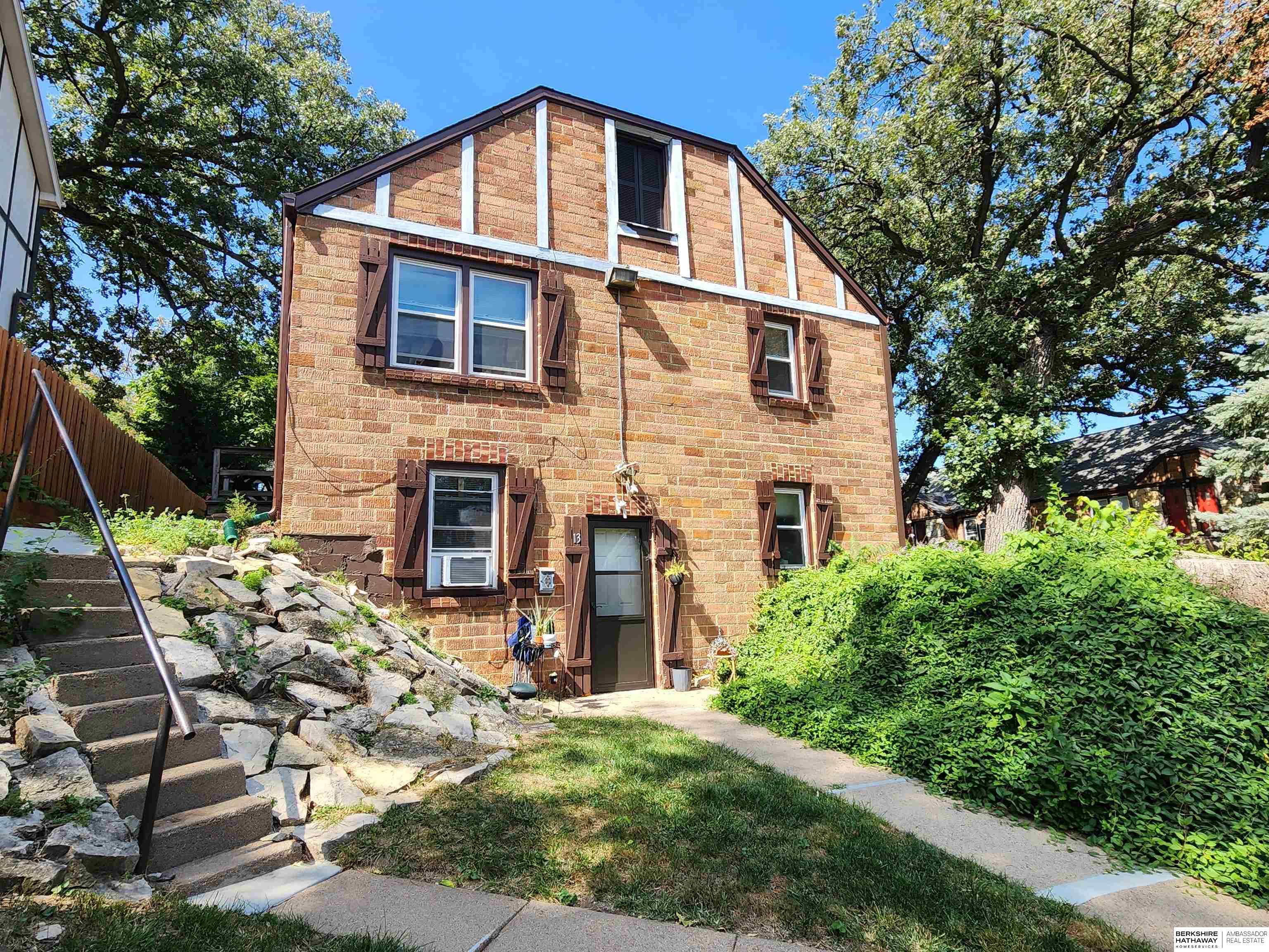 Omaha, Nebraska 68131, United States, 5 Bedrooms Bedrooms, ,4 BathroomsBathrooms,Residential,Active,43689