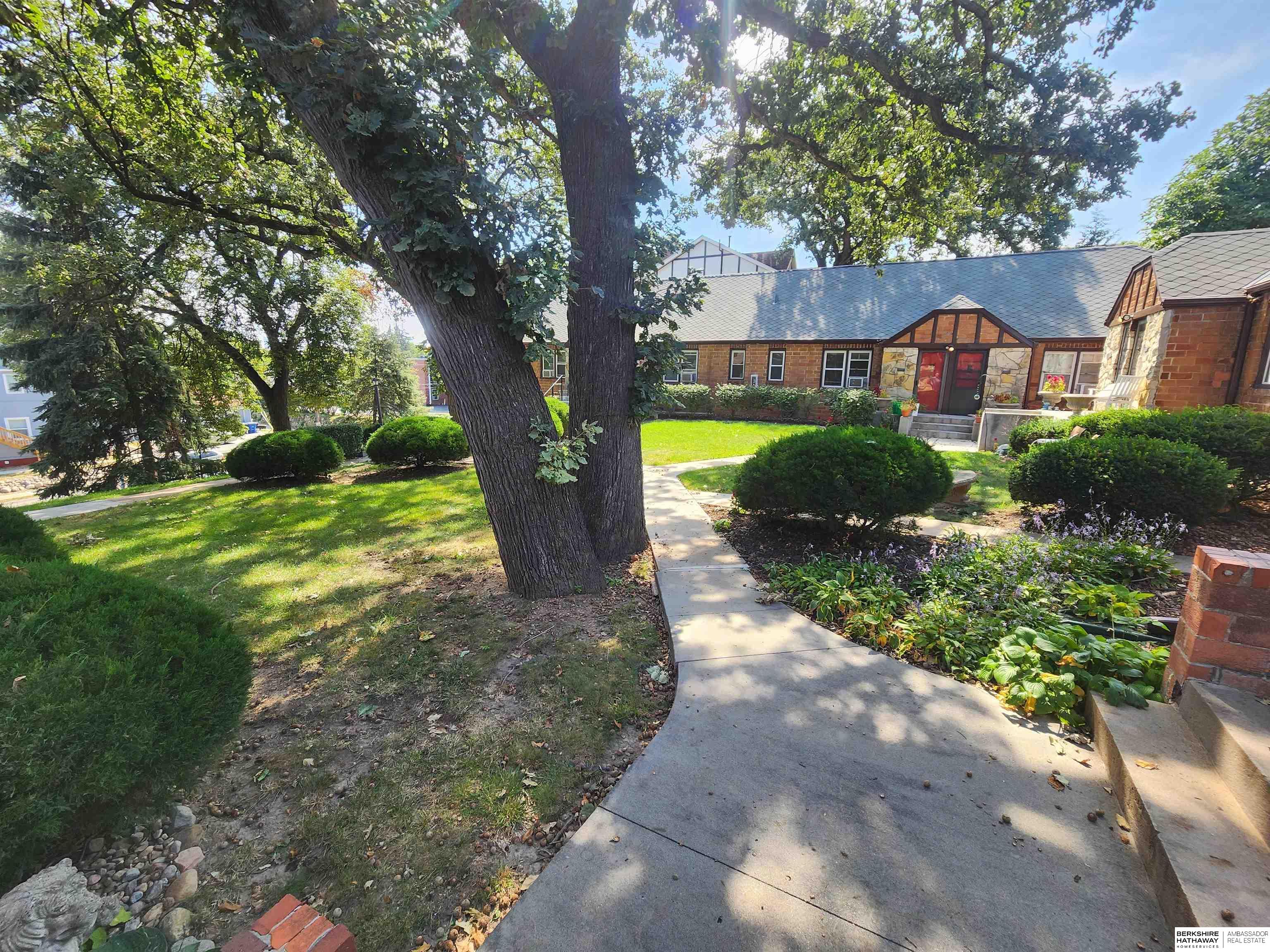 Omaha, Nebraska 68131, United States, 5 Bedrooms Bedrooms, ,4 BathroomsBathrooms,Residential,Active,43689