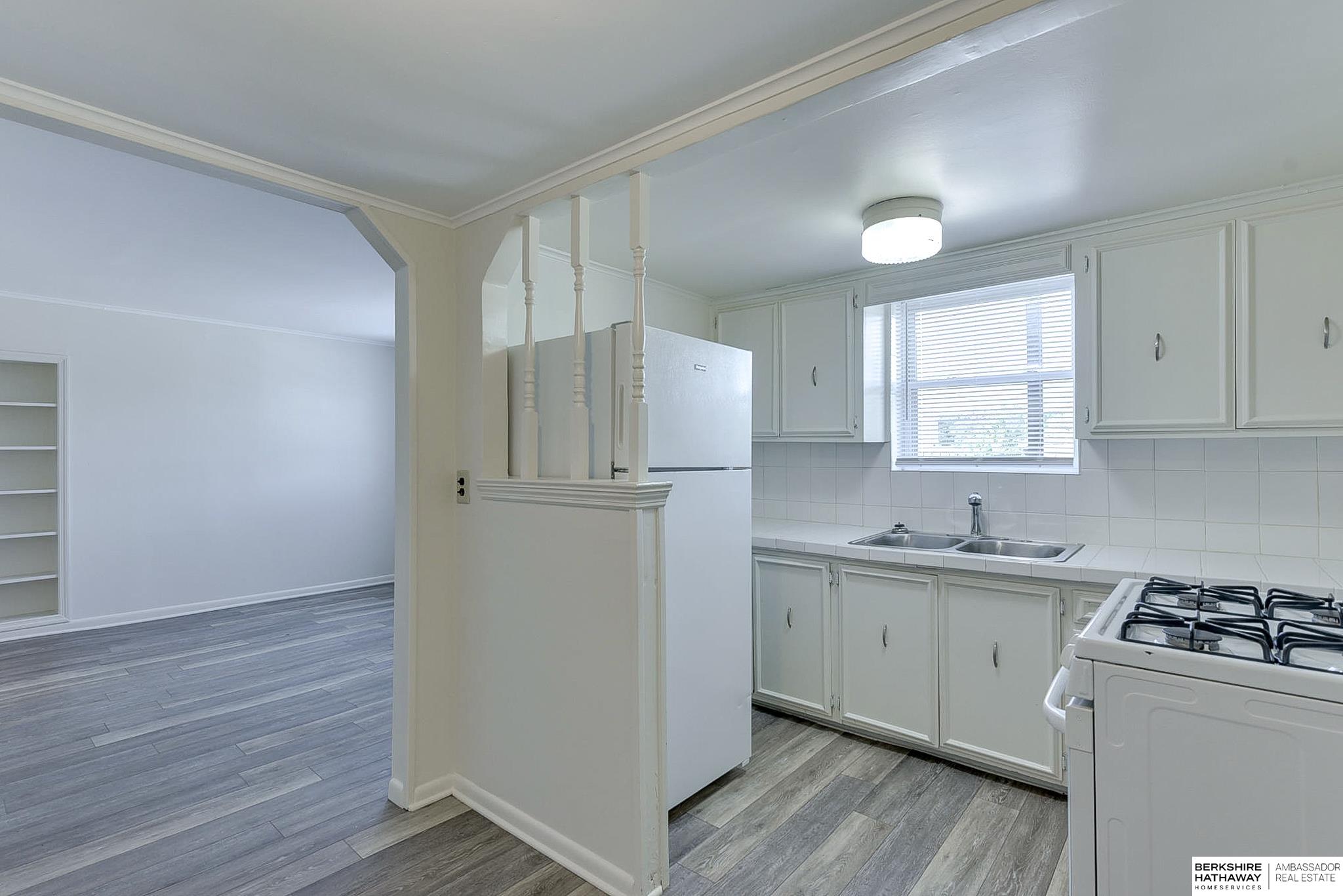 Omaha, Nebraska 68131, United States, 5 Bedrooms Bedrooms, ,4 BathroomsBathrooms,Residential,Active,43689