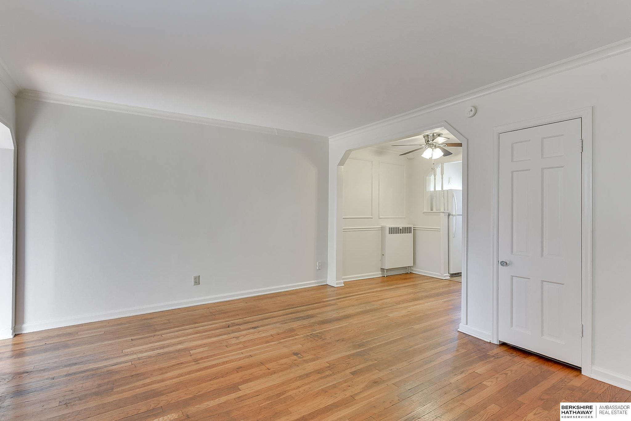 Omaha, Nebraska 68131, United States, 5 Bedrooms Bedrooms, ,4 BathroomsBathrooms,Residential,Active,43689