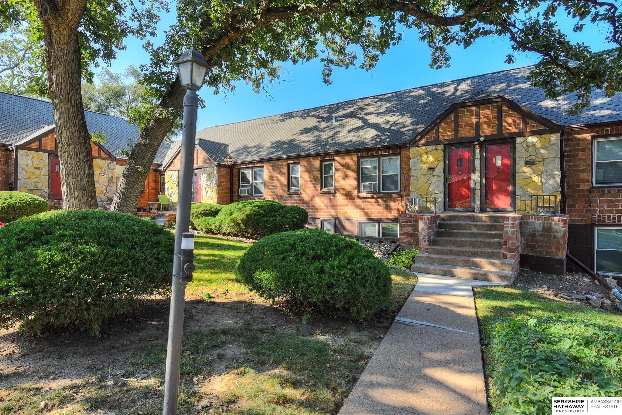 Omaha, Nebraska 68131, United States, 5 Bedrooms Bedrooms, ,4 BathroomsBathrooms,Residential,Active,43689