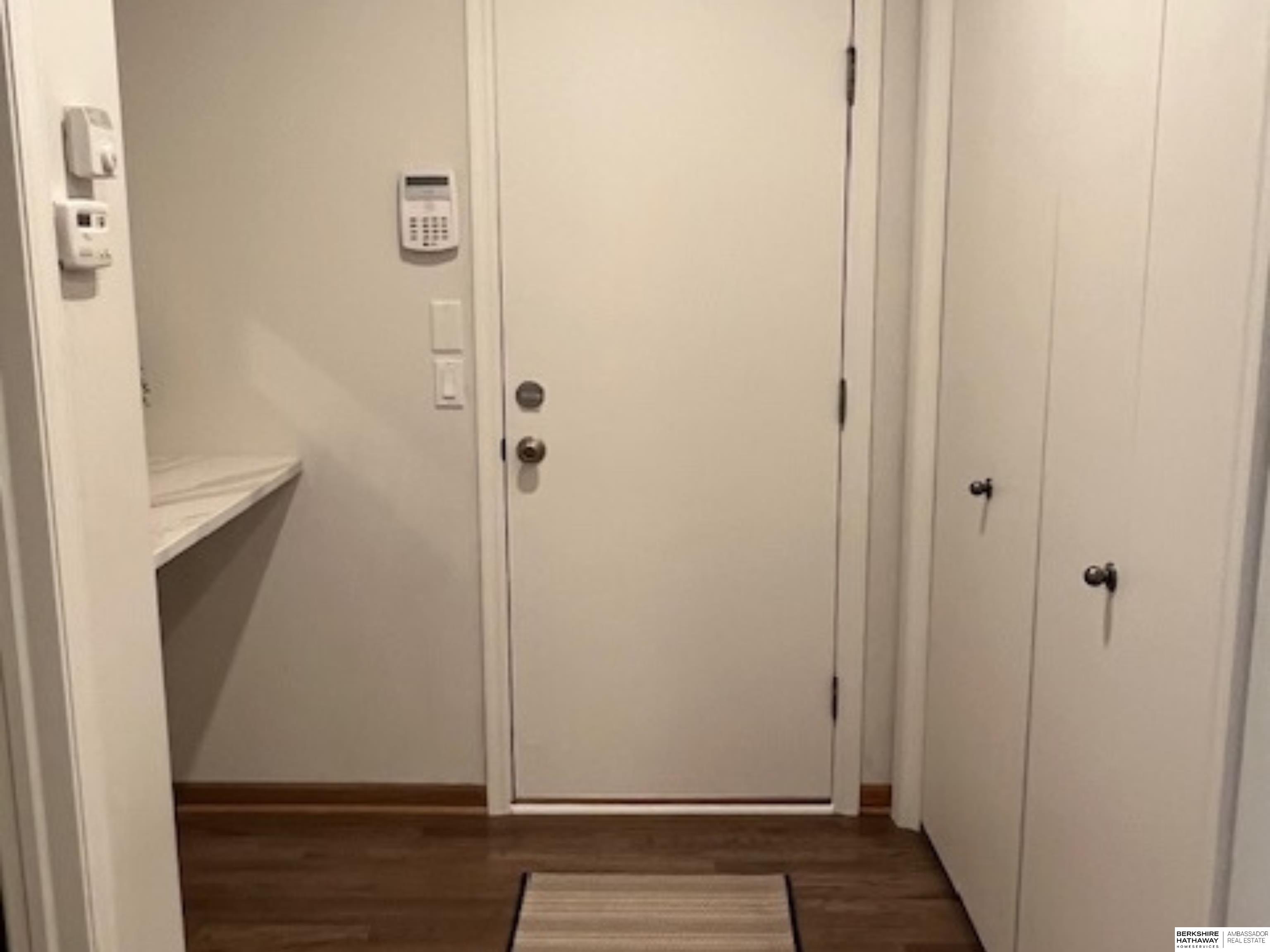 Omaha, Nebraska 68130, United States, 4 Bedrooms Bedrooms, ,3 BathroomsBathrooms,Residential,Pending,118541