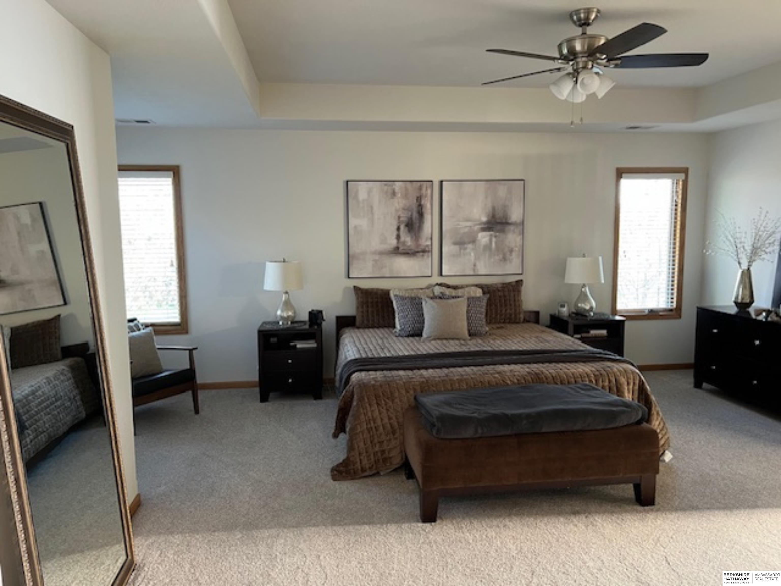 Omaha, Nebraska 68130, United States, 4 Bedrooms Bedrooms, ,3 BathroomsBathrooms,Residential,Pending,118541