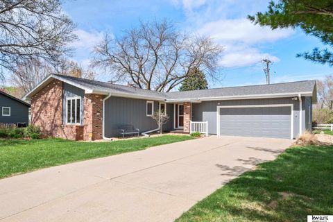 MLS: 22509623