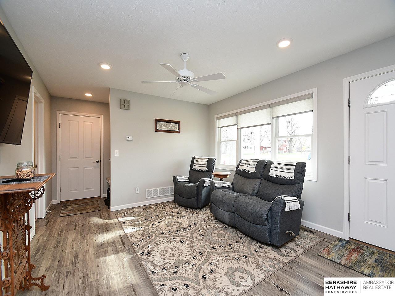 Brainard, Nebraska 68626, United States, 1 Bedroom Bedrooms, ,1 BathroomBathrooms,Residential,Pending,111361