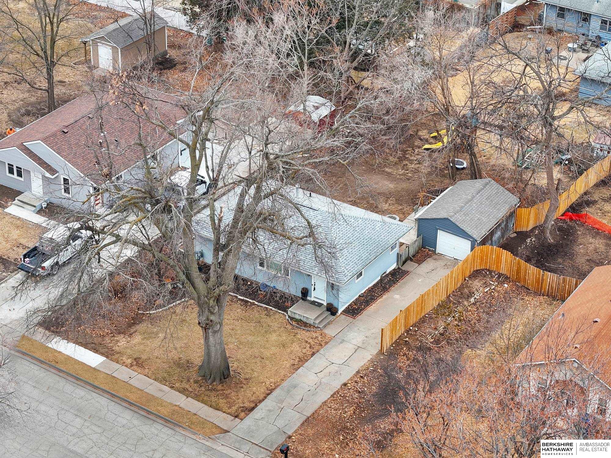 Lincoln, Nebraska 68506, United States, 3 Bedrooms Bedrooms, ,2 BathroomsBathrooms,Residential,Pending,82961