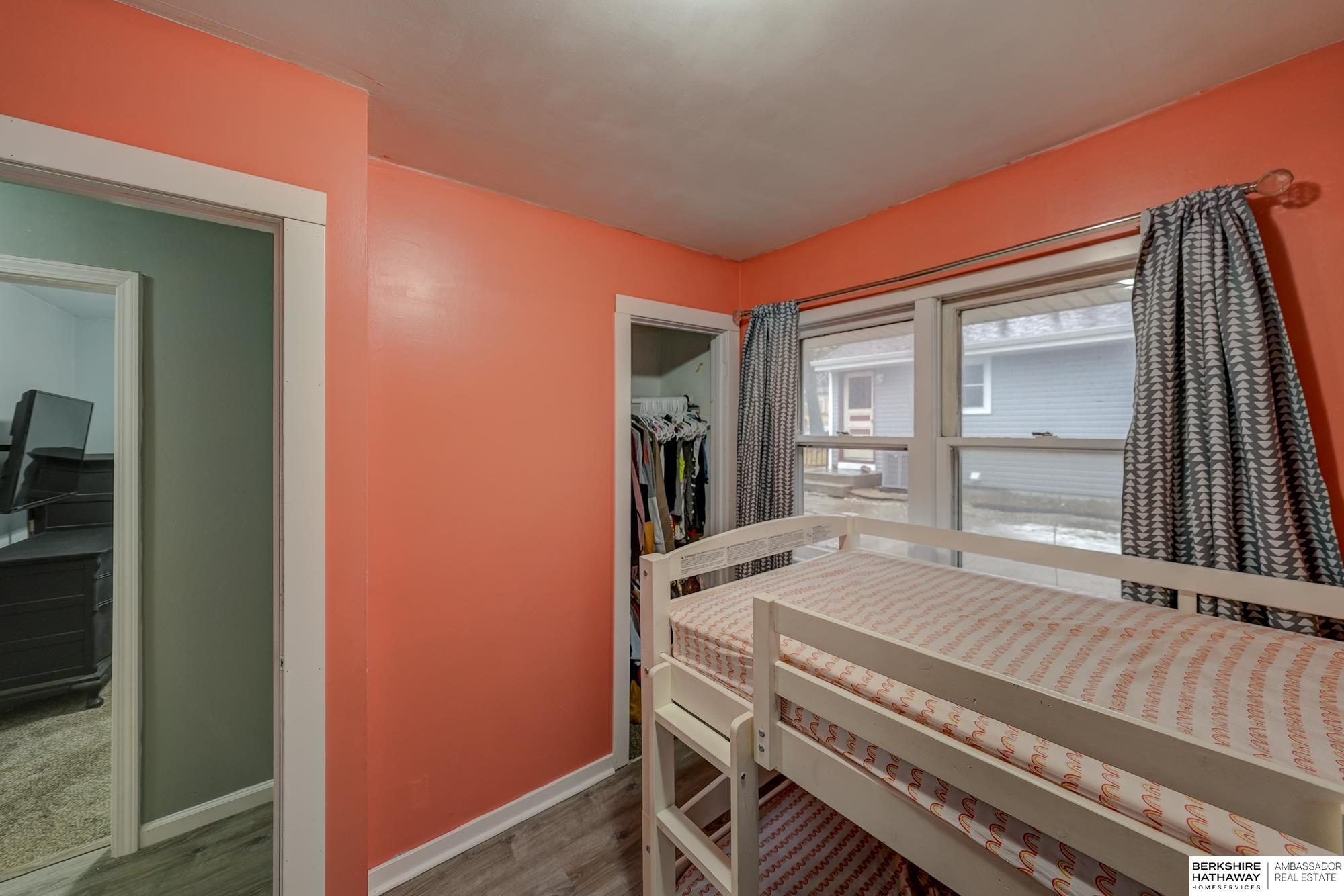 Lincoln, Nebraska 68506, United States, 3 Bedrooms Bedrooms, ,2 BathroomsBathrooms,Residential,Pending,82961