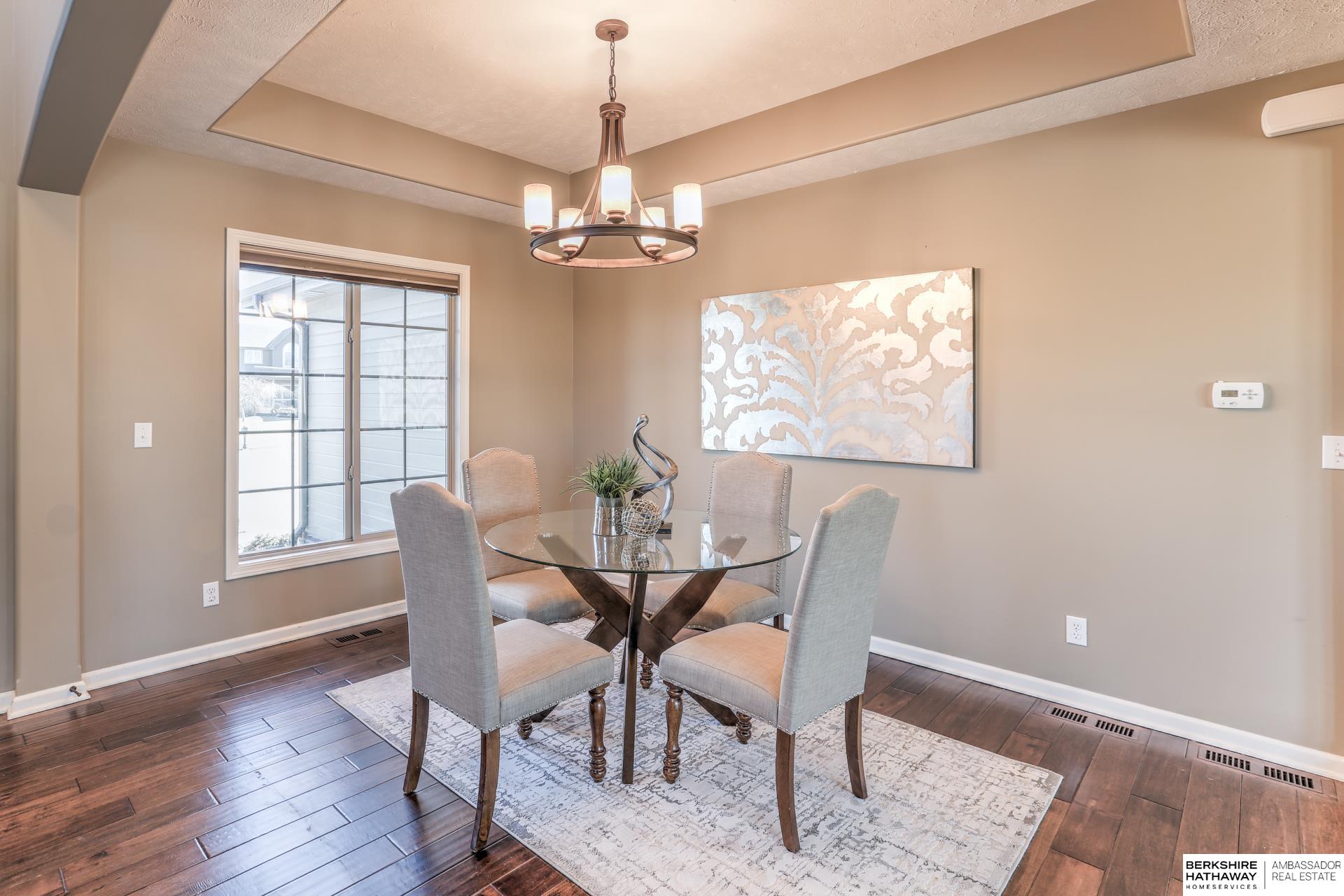 Gretna, Nebraska 68028, United States, 5 Bedrooms Bedrooms, ,3 BathroomsBathrooms,Residential,Pending,78626