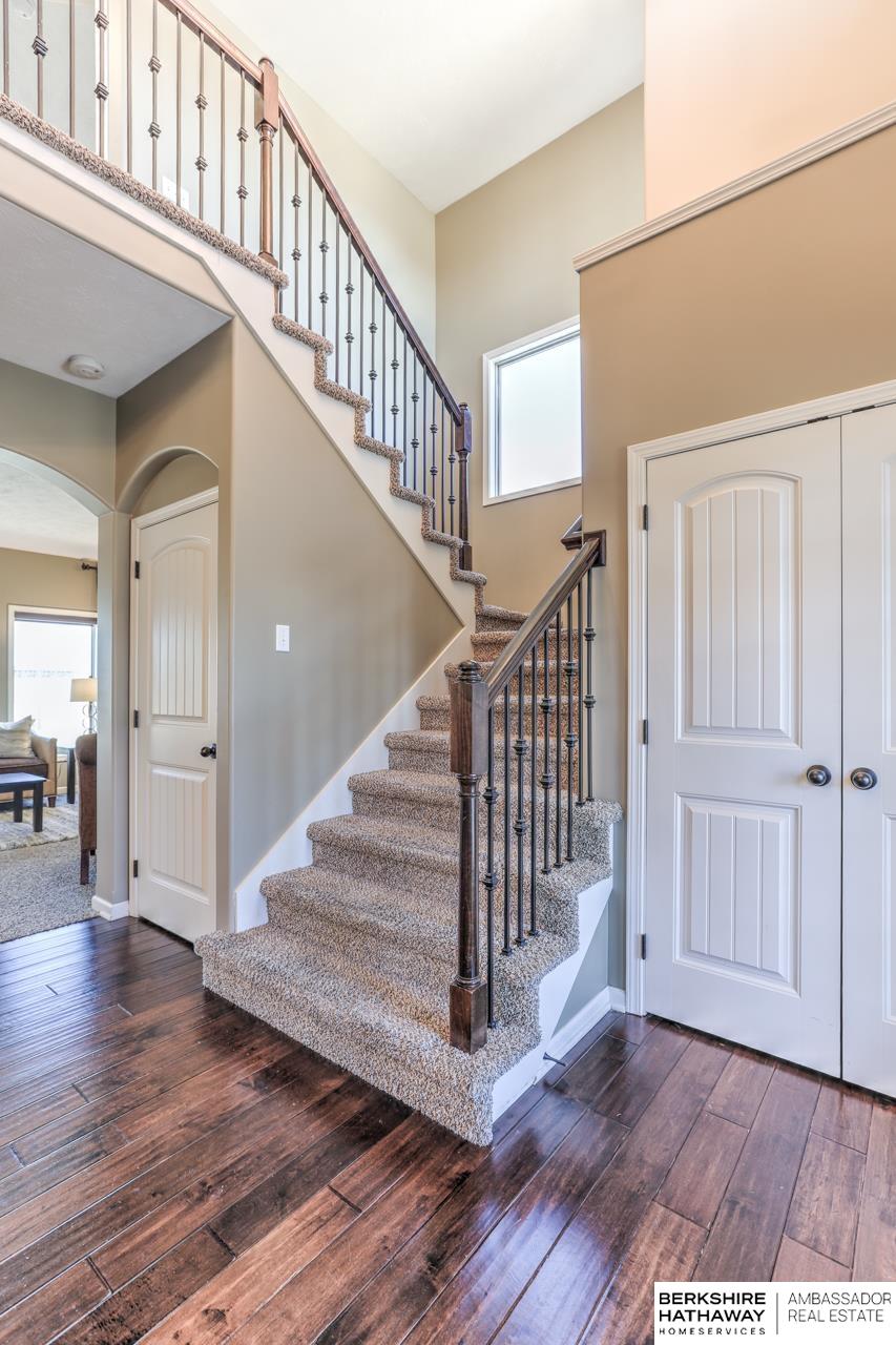 Gretna, Nebraska 68028, United States, 5 Bedrooms Bedrooms, ,3 BathroomsBathrooms,Residential,Pending,78626