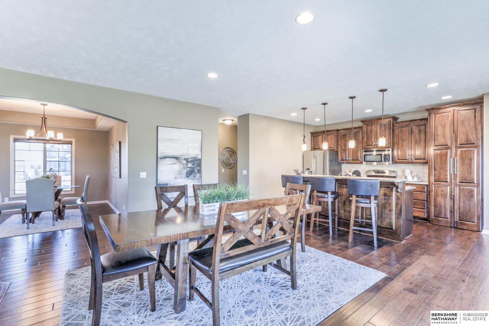 Gretna, Nebraska 68028, United States, 5 Bedrooms Bedrooms, ,3 BathroomsBathrooms,Residential,Pending,78626