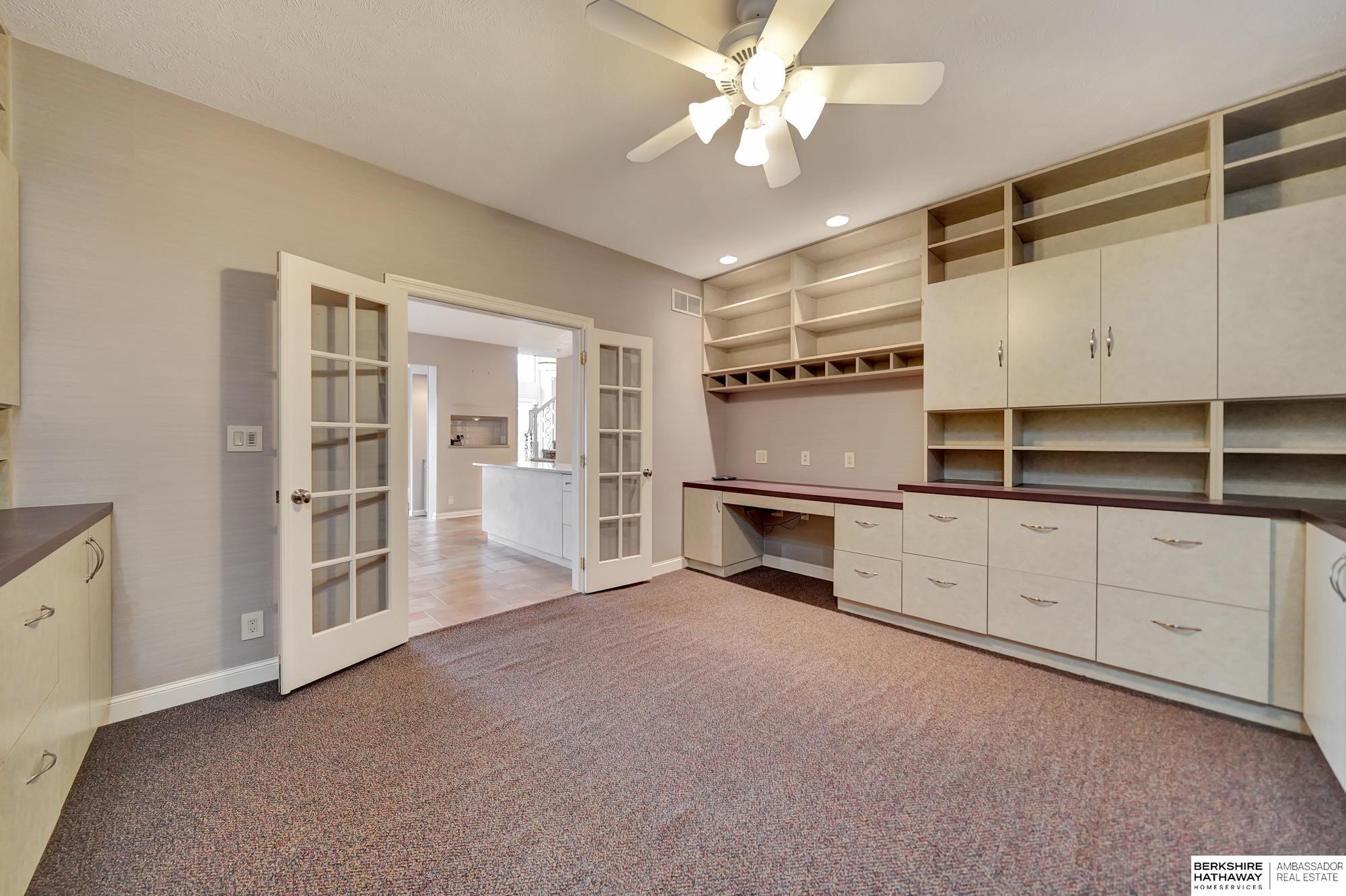 Lincoln, Nebraska 68516, United States, 5 Bedrooms Bedrooms, ,7 BathroomsBathrooms,Residential,Active,26451