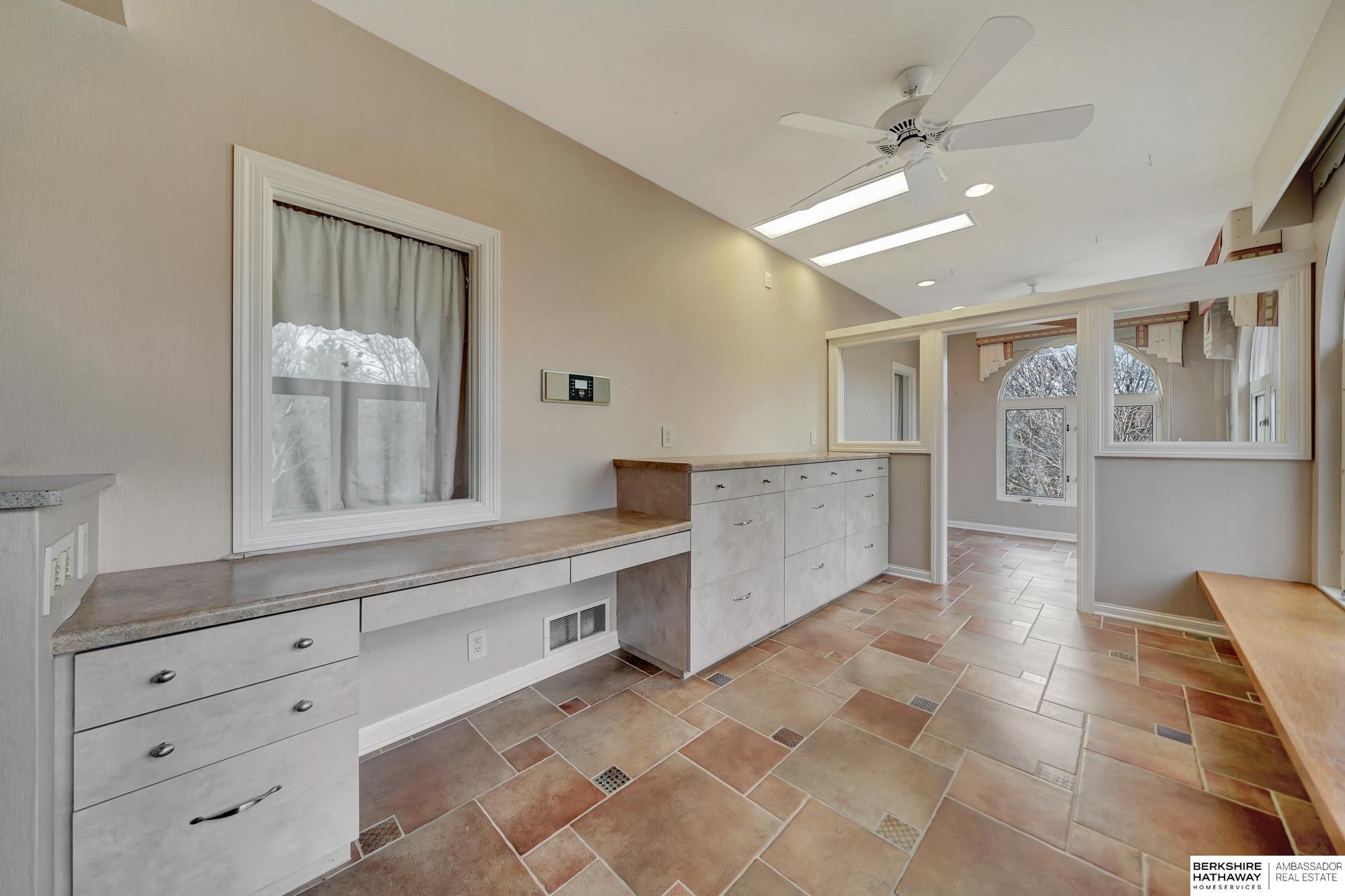 Lincoln, Nebraska 68516, United States, 5 Bedrooms Bedrooms, ,7 BathroomsBathrooms,Residential,Active,26451