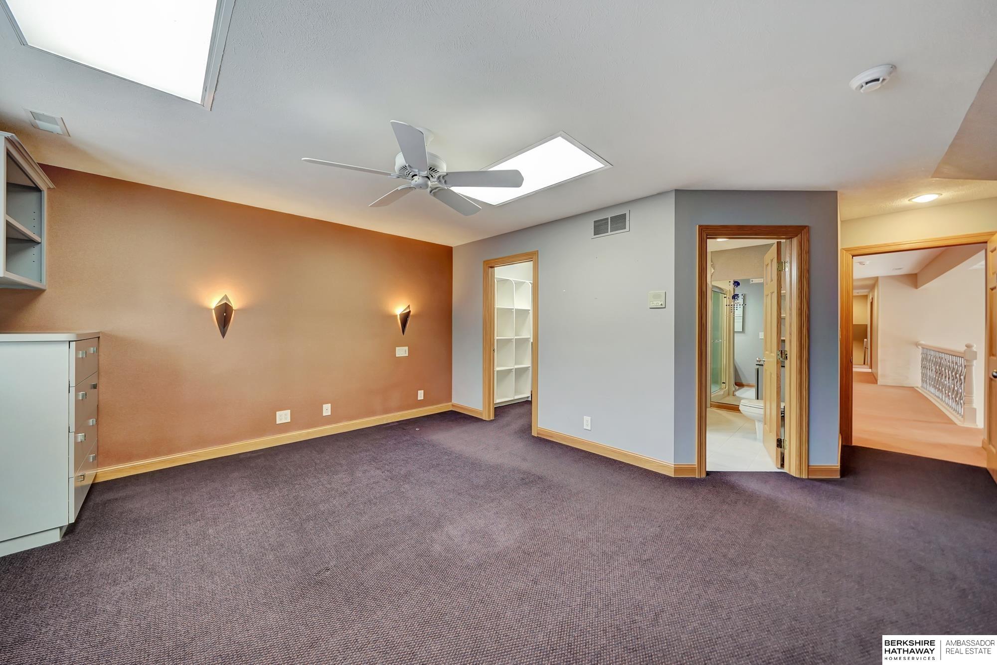 Lincoln, Nebraska 68516, United States, 5 Bedrooms Bedrooms, ,7 BathroomsBathrooms,Residential,Active,26451