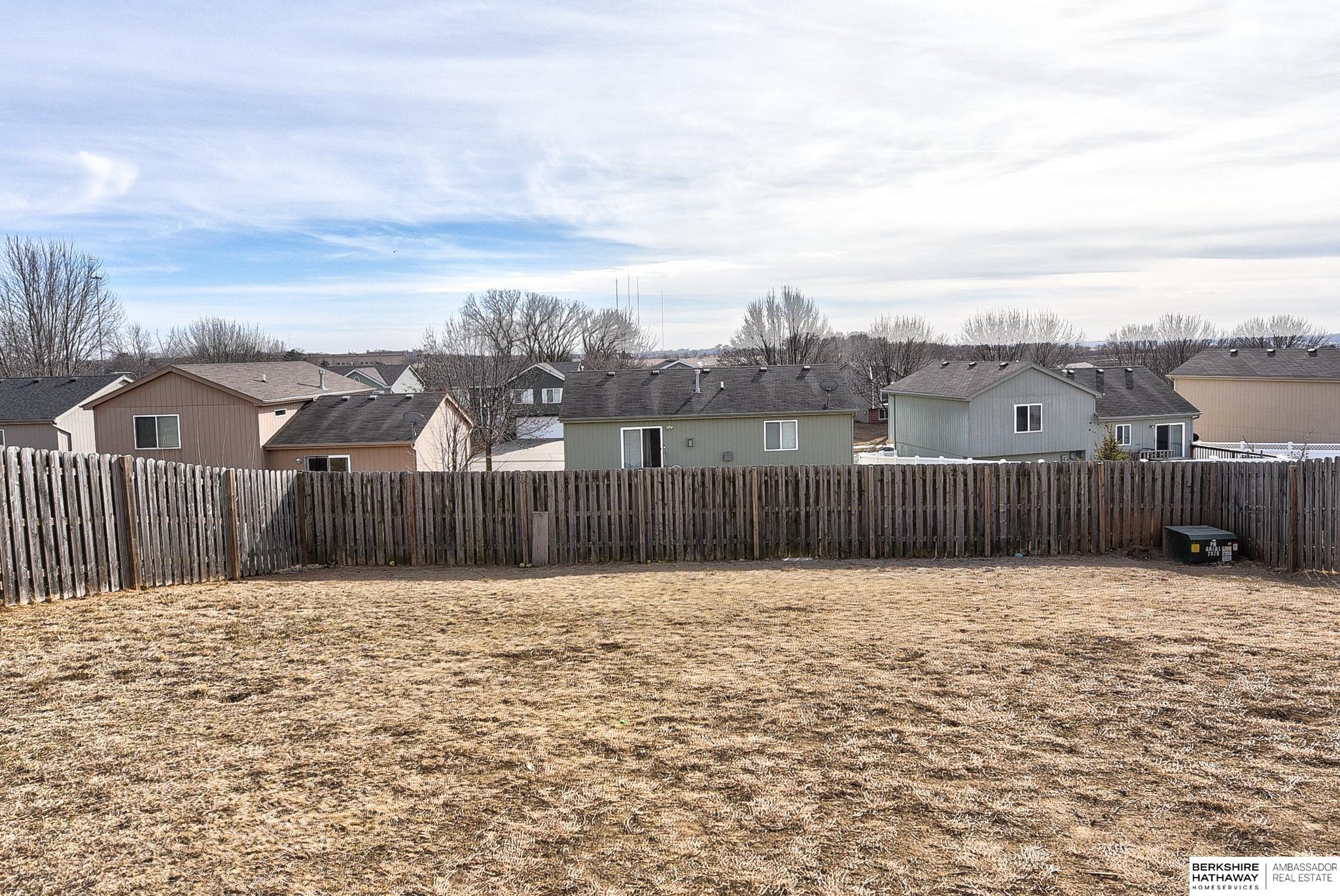 Omaha, Nebraska 68122, United States, 3 Bedrooms Bedrooms, ,2 BathroomsBathrooms,Residential,Pending,9442