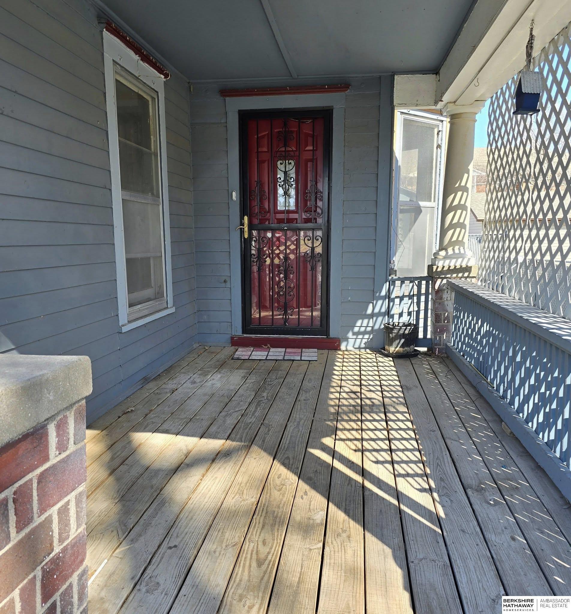 Lincoln, Nebraska 68503, United States, 3 Bedrooms Bedrooms, ,1 BathroomBathrooms,Residential,Active,93839