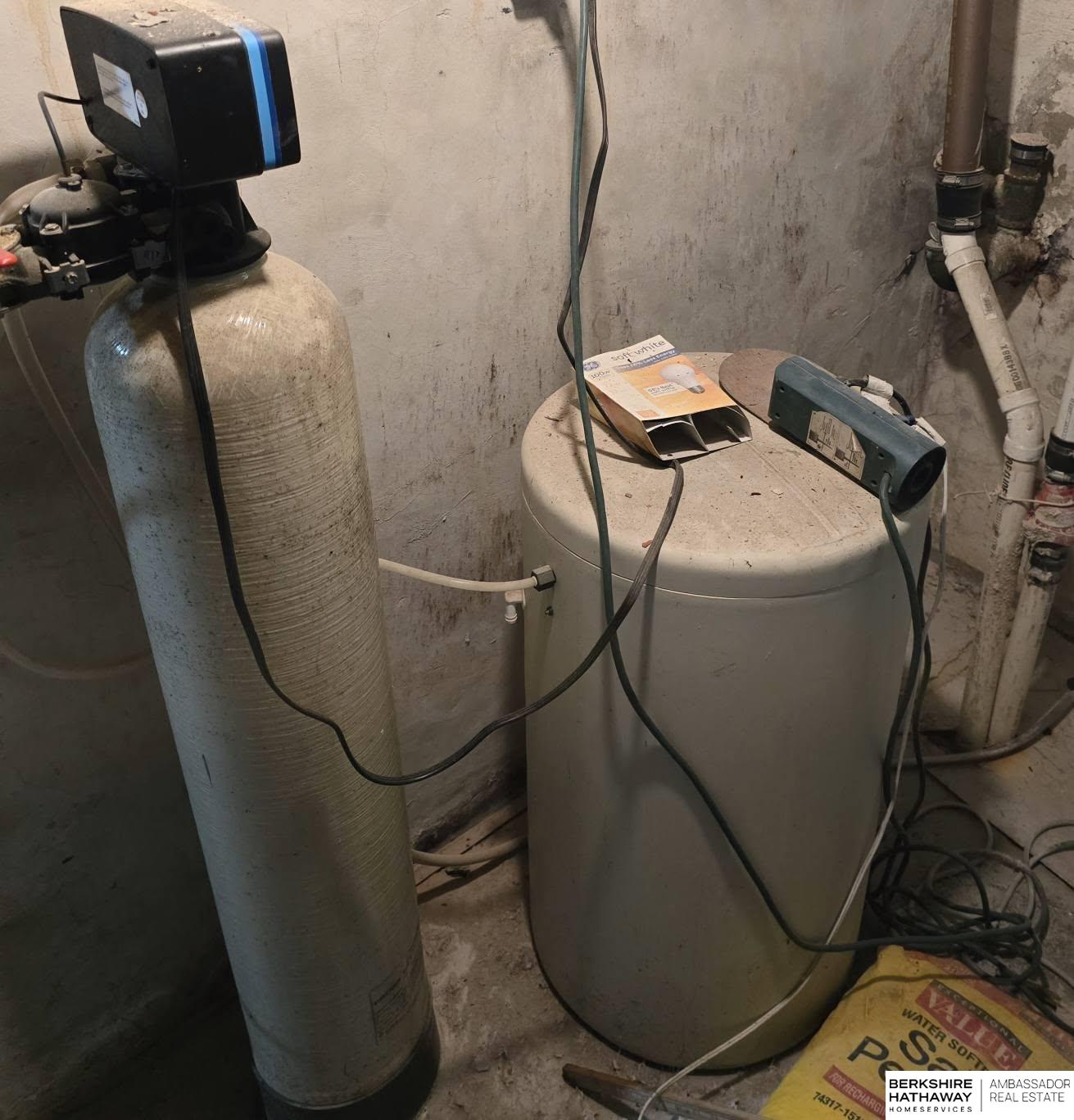 Lincoln, Nebraska 68503, United States, 3 Bedrooms Bedrooms, ,1 BathroomBathrooms,Residential,Active,93839