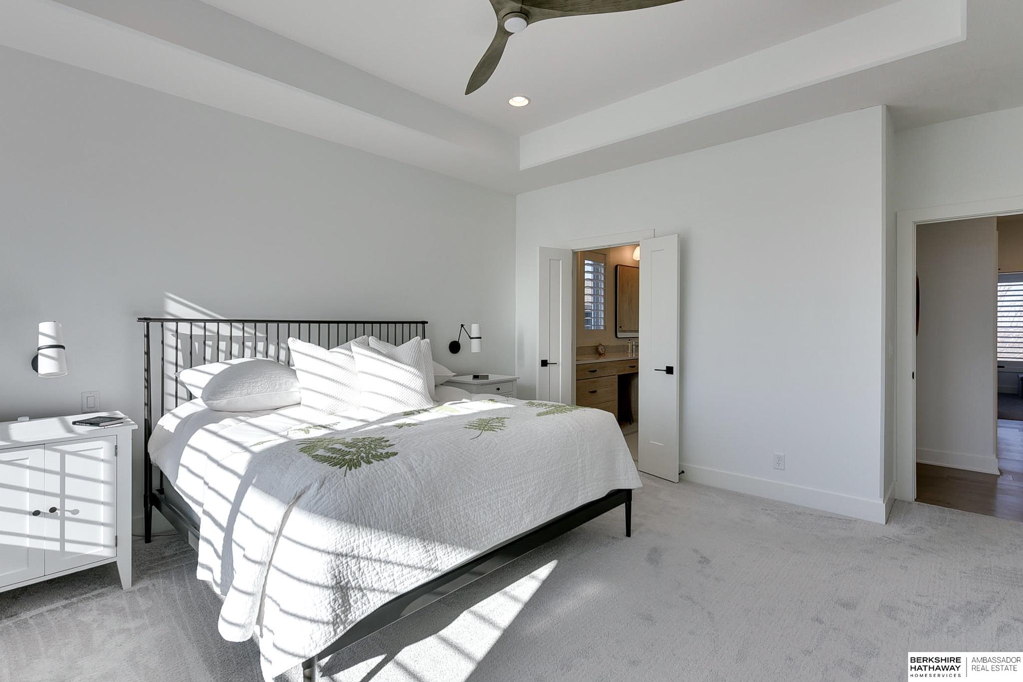 Omaha, Nebraska 68022, United States, 5 Bedrooms Bedrooms, ,4 BathroomsBathrooms,Residential,Pending,694