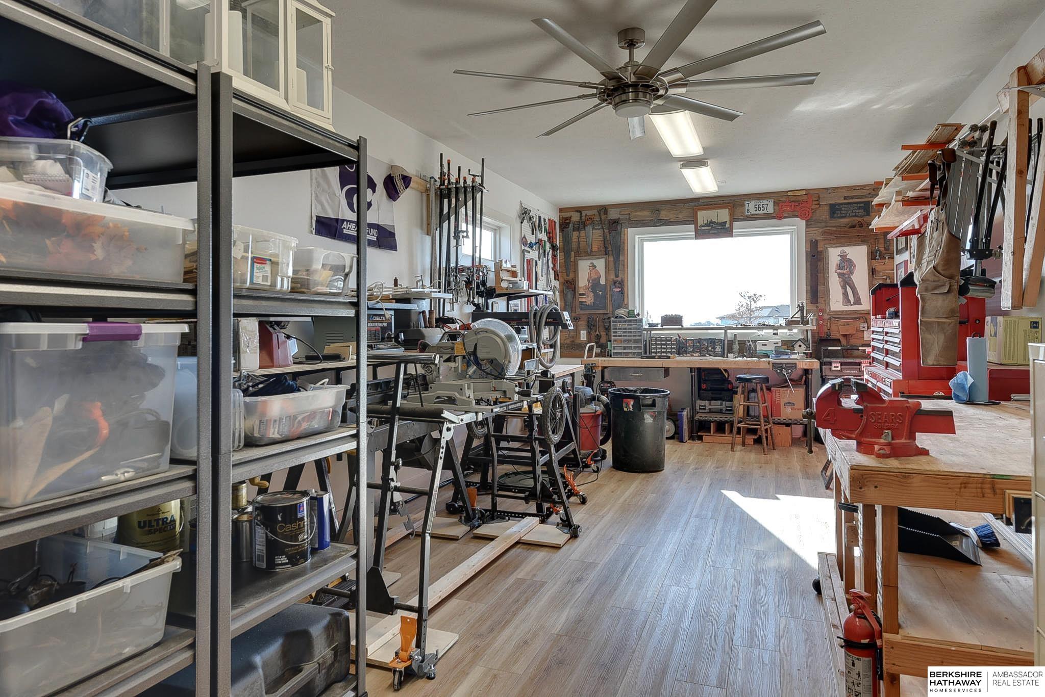 Omaha, Nebraska 68022, United States, 5 Bedrooms Bedrooms, ,4 BathroomsBathrooms,Residential,Pending,694