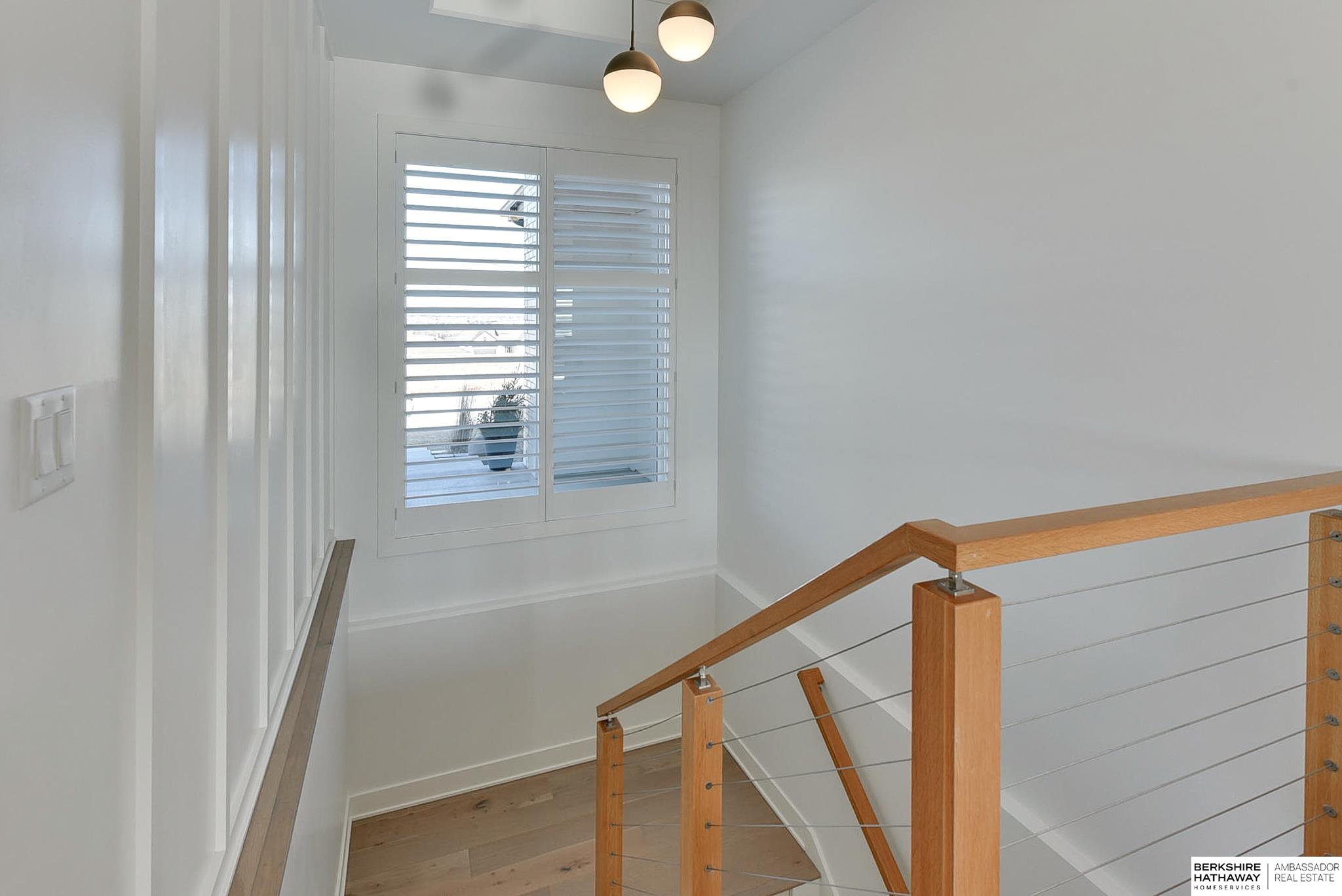 Omaha, Nebraska 68022, United States, 5 Bedrooms Bedrooms, ,4 BathroomsBathrooms,Residential,Pending,694