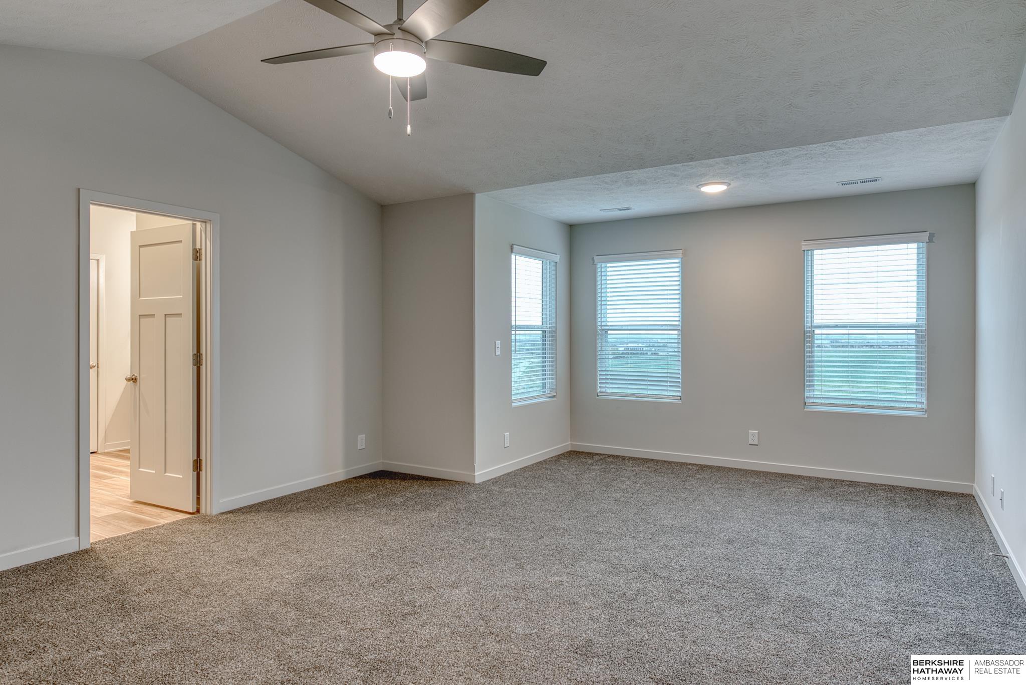 Bennington, Nebraska 68007, United States, 4 Bedrooms Bedrooms, ,3 BathroomsBathrooms,Residential,Active,52693