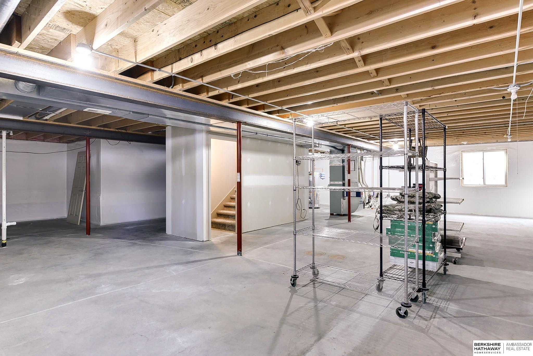 Omaha, Nebraska 68164, United States, 2 Bedrooms Bedrooms, ,2 BathroomsBathrooms,Residential,Active,437