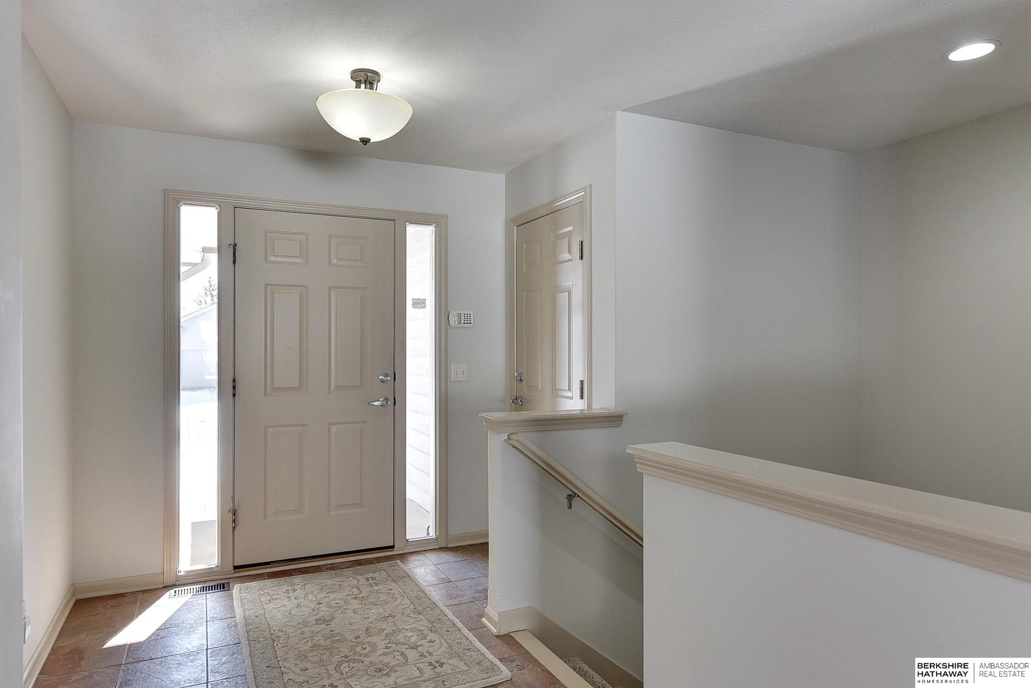 Omaha, Nebraska 68164, United States, 2 Bedrooms Bedrooms, ,2 BathroomsBathrooms,Residential,Active,437