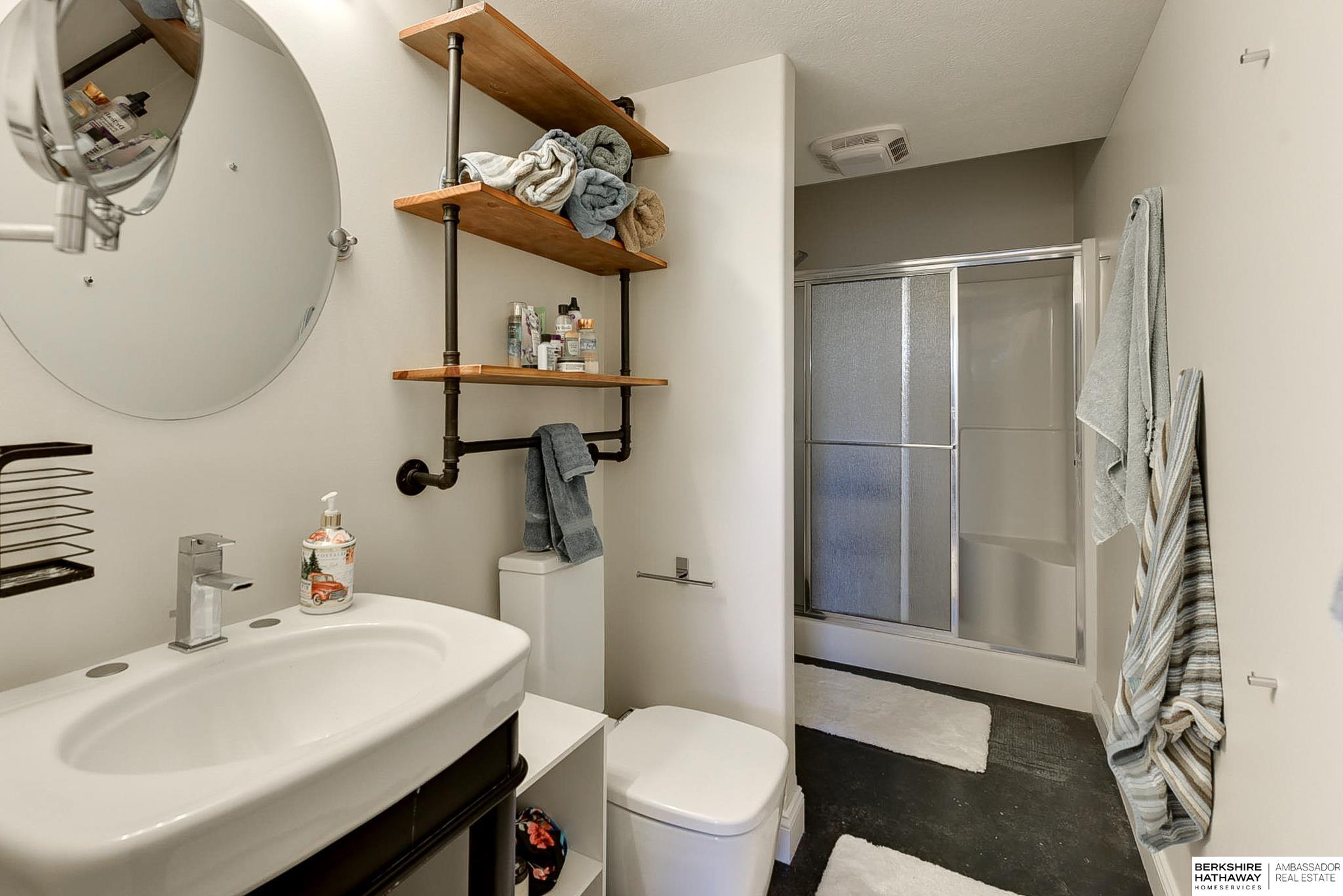 Omaha, Nebraska 68135, United States, 3 Bedrooms Bedrooms, ,3 BathroomsBathrooms,Residential,Active,7679