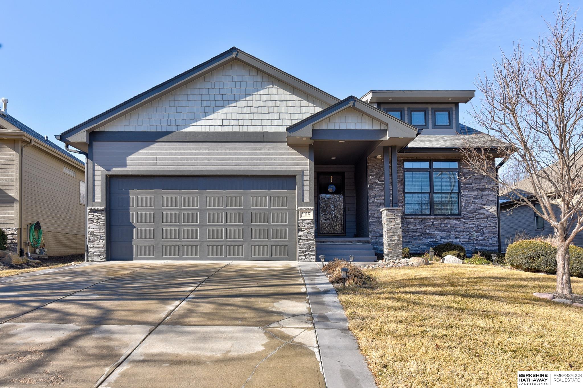 Omaha, Nebraska 68135, United States, 3 Bedrooms Bedrooms, ,3 BathroomsBathrooms,Residential,Active,7679