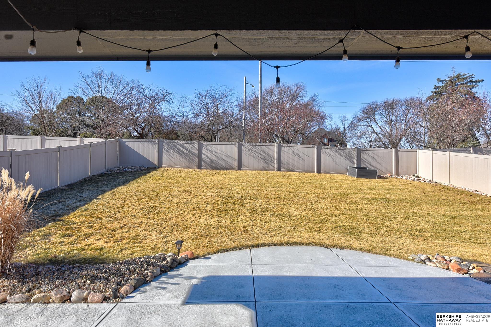 Omaha, Nebraska 68135, United States, 3 Bedrooms Bedrooms, ,3 BathroomsBathrooms,Residential,Active,7679