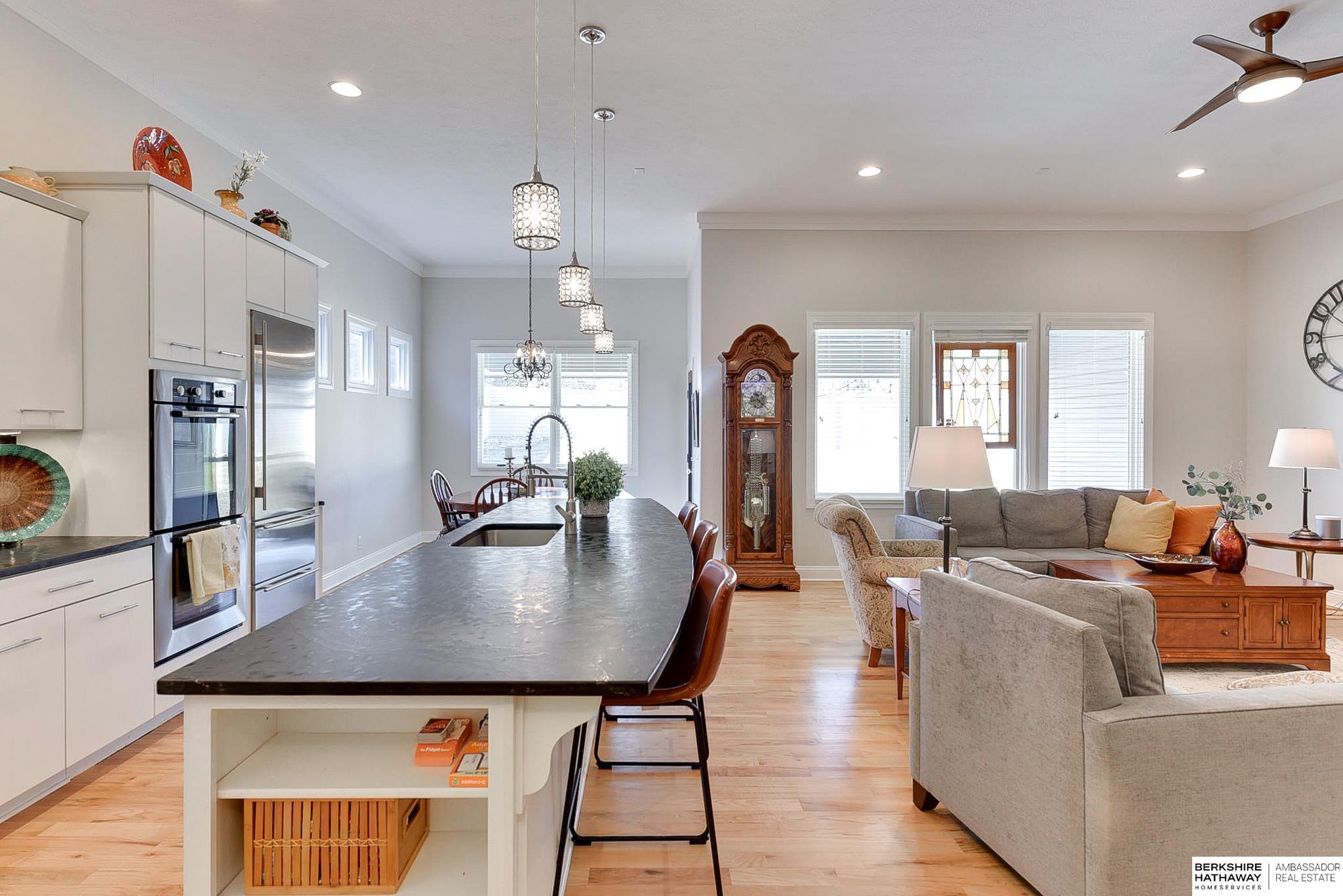 Omaha, Nebraska 68135, United States, 3 Bedrooms Bedrooms, ,3 BathroomsBathrooms,Residential,Active,7679