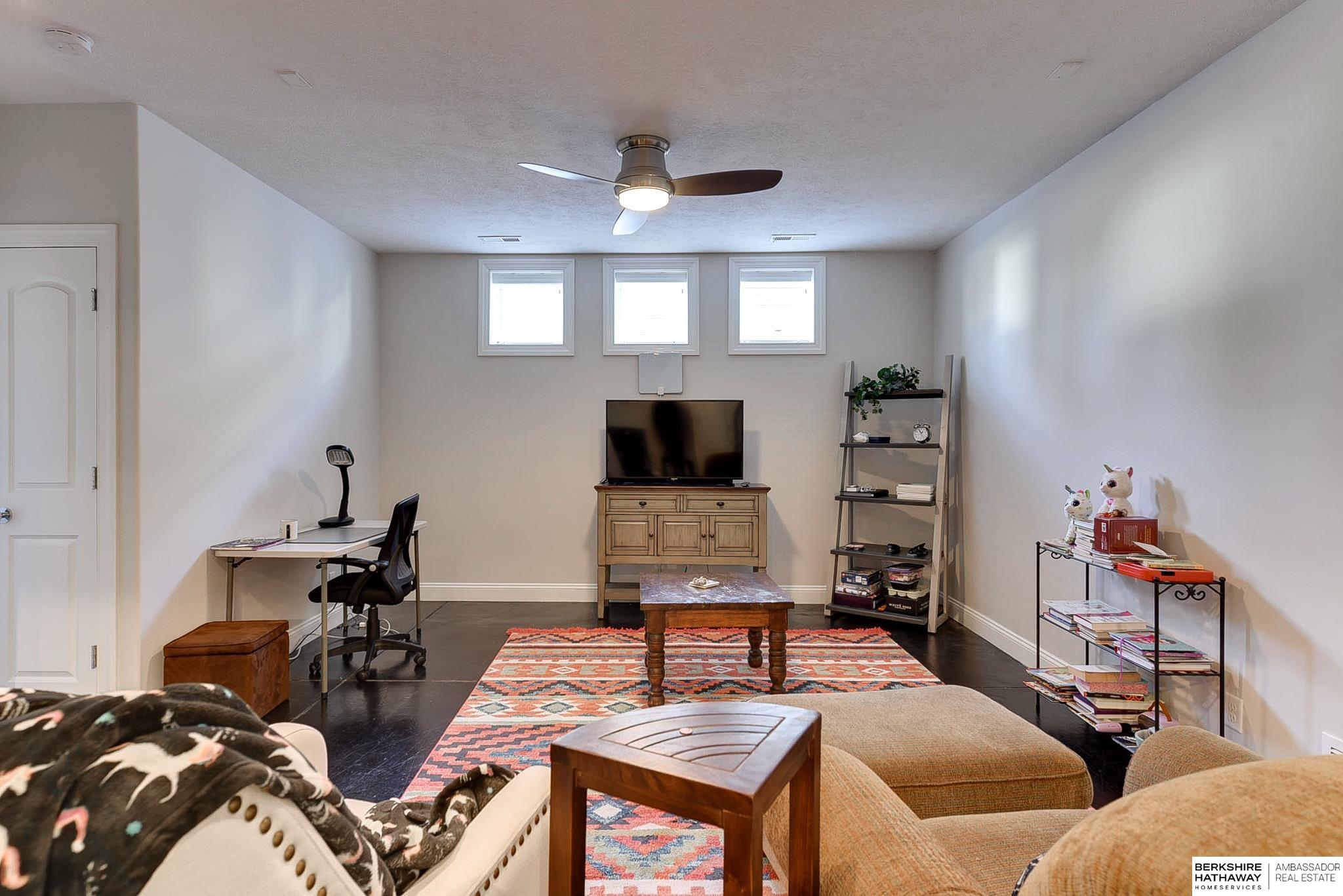 Omaha, Nebraska 68135, United States, 3 Bedrooms Bedrooms, ,3 BathroomsBathrooms,Residential,Active,7679