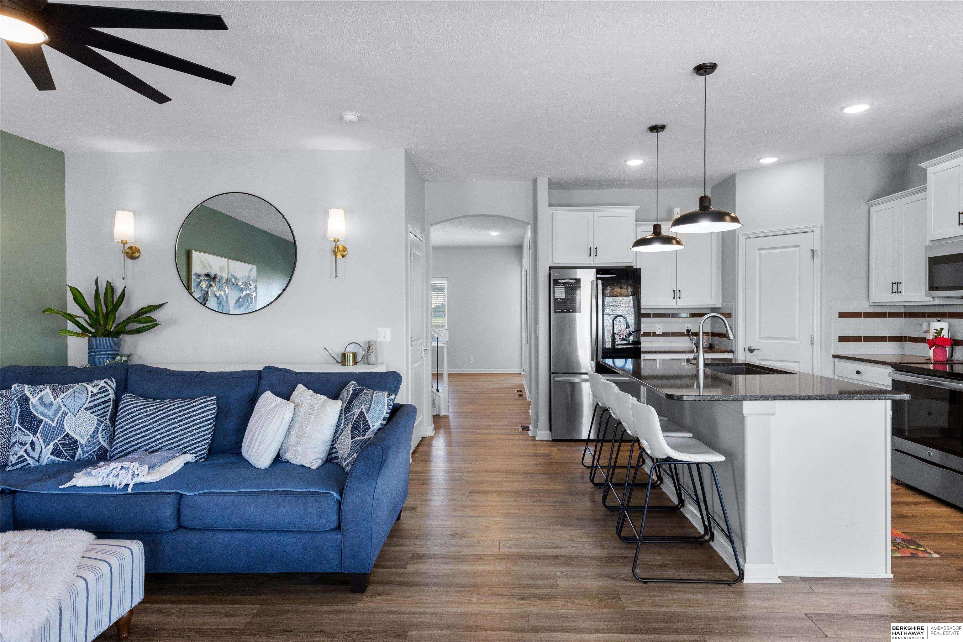 Omaha, Nebraska 68136, United States, 5 Bedrooms Bedrooms, ,3 BathroomsBathrooms,Residential,Pending,107950