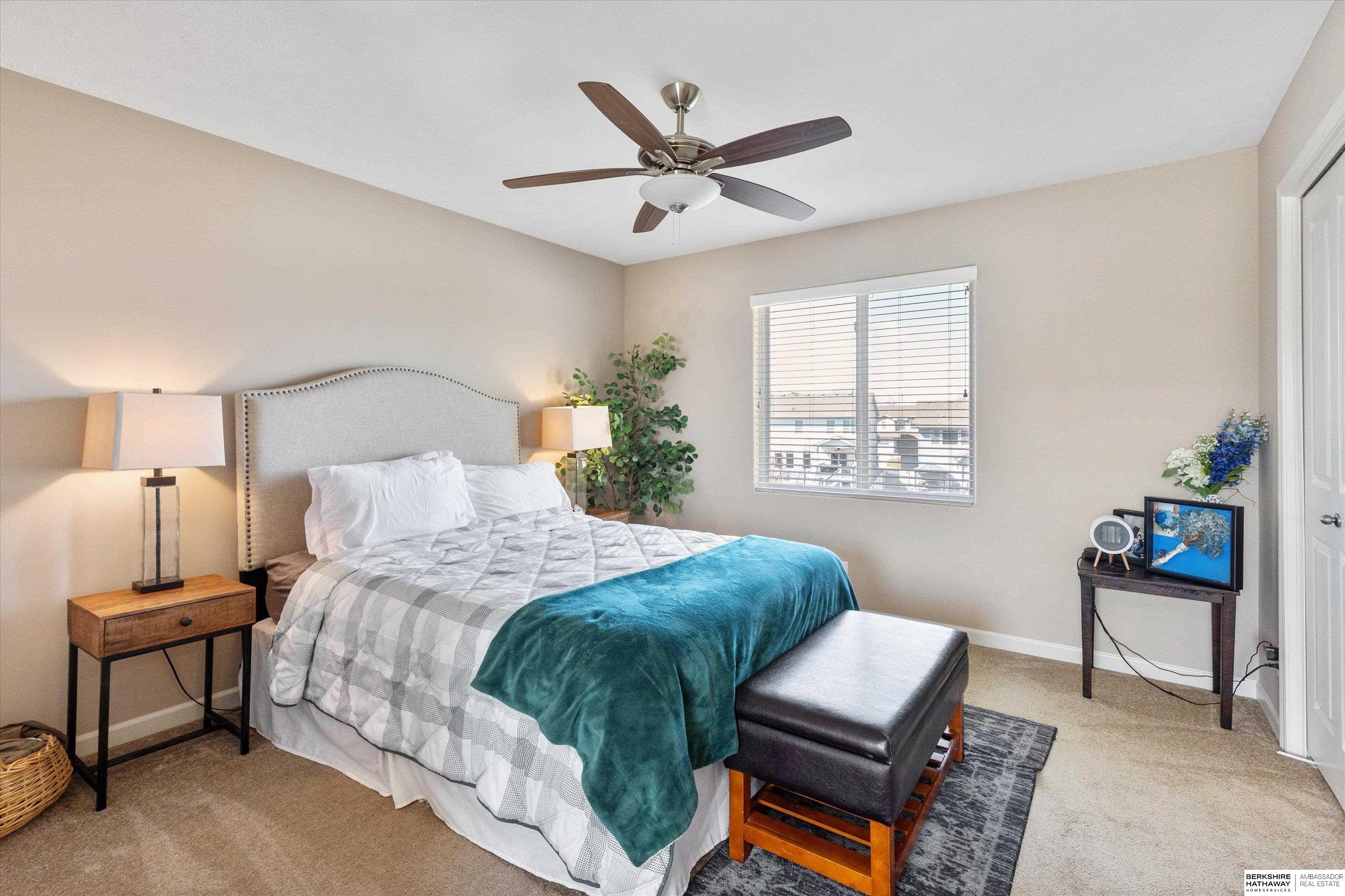 Omaha, Nebraska 68136, United States, 5 Bedrooms Bedrooms, ,3 BathroomsBathrooms,Residential,Pending,107950