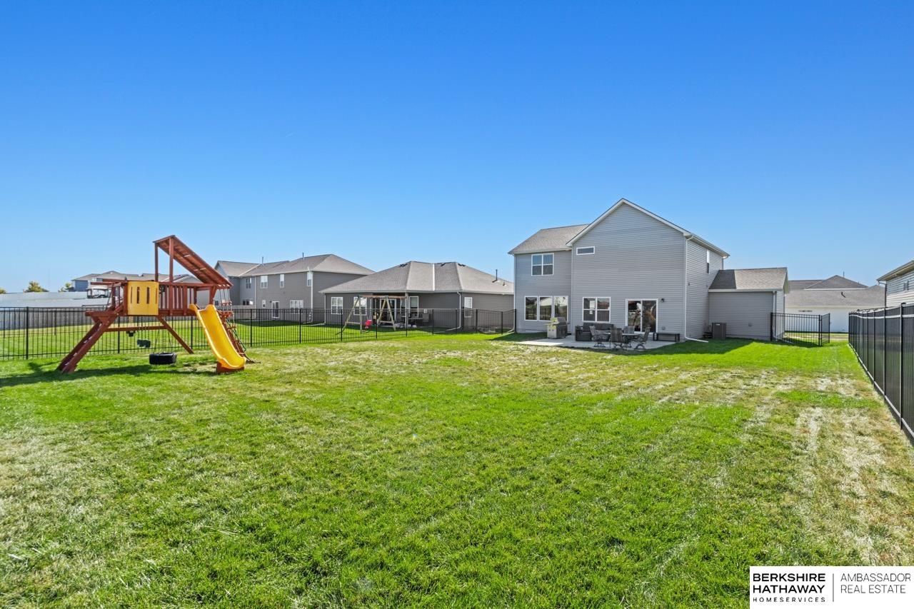 Omaha, Nebraska 68022, United States, 5 Bedrooms Bedrooms, ,4 BathroomsBathrooms,Residential,Active,83217