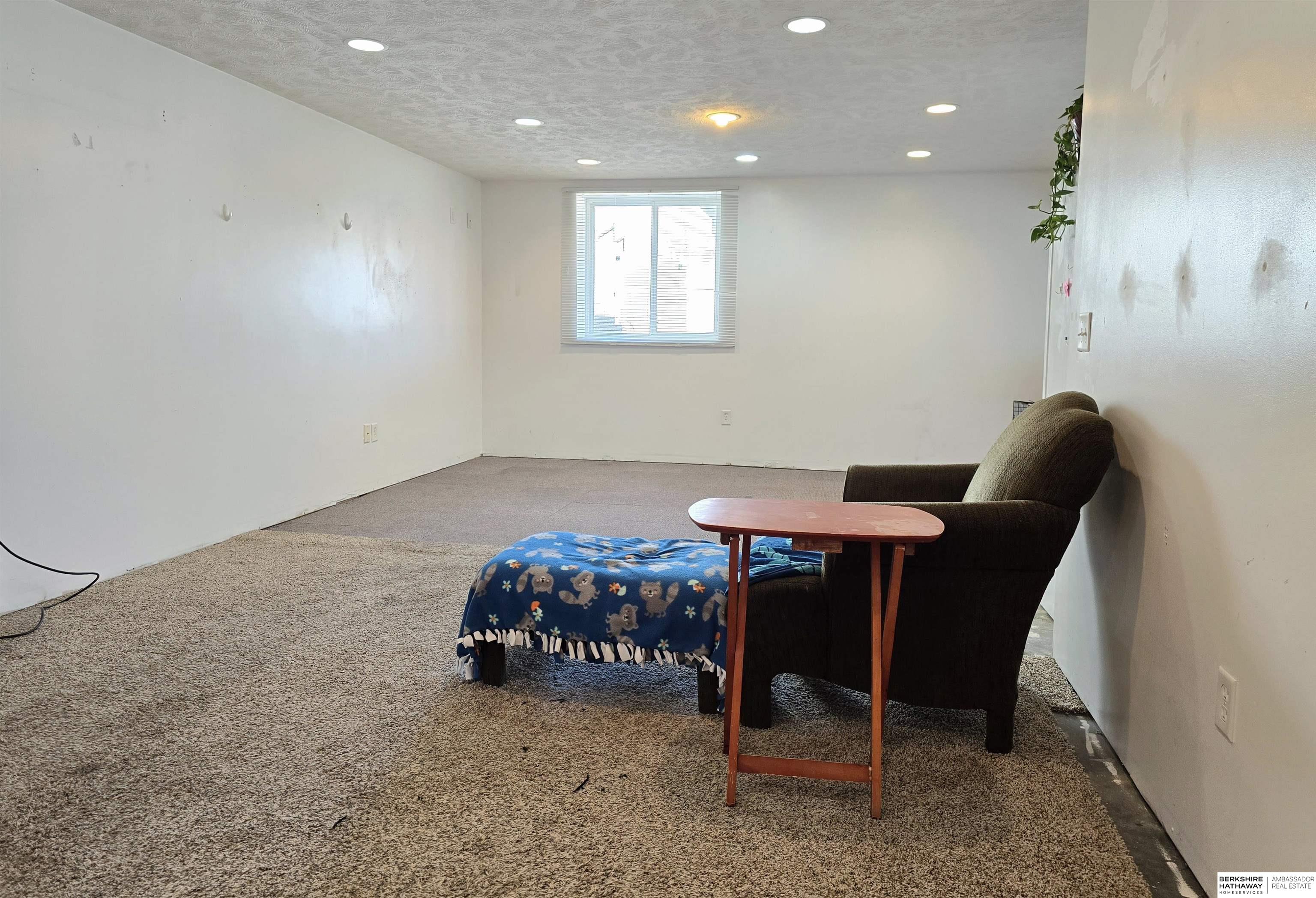 Lincoln, Nebraska 68524, United States, 4 Bedrooms Bedrooms, ,4 BathroomsBathrooms,Residential,Active,84167