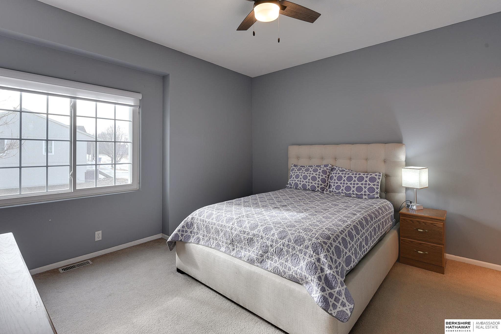 Omaha, Nebraska 68116, United States, 2 Bedrooms Bedrooms, ,2 BathroomsBathrooms,Residential,Pending,76934