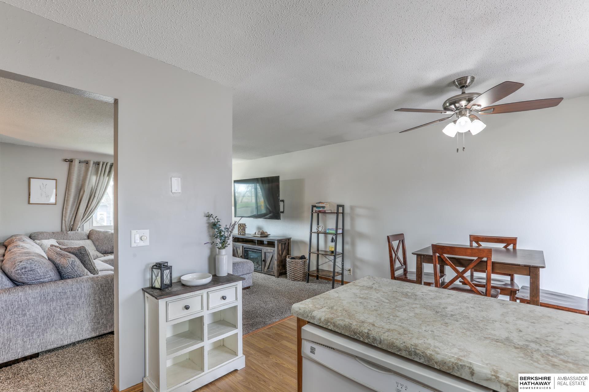 Omaha, Nebraska 68069, United States, 3 Bedrooms Bedrooms, ,1 BathroomBathrooms,Residential,Pending,109764