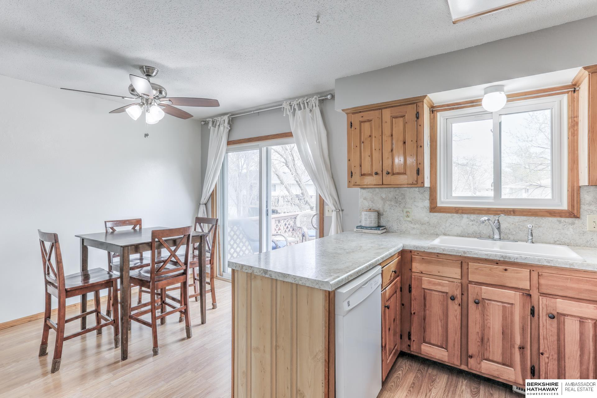 Omaha, Nebraska 68069, United States, 3 Bedrooms Bedrooms, ,1 BathroomBathrooms,Residential,Pending,109764