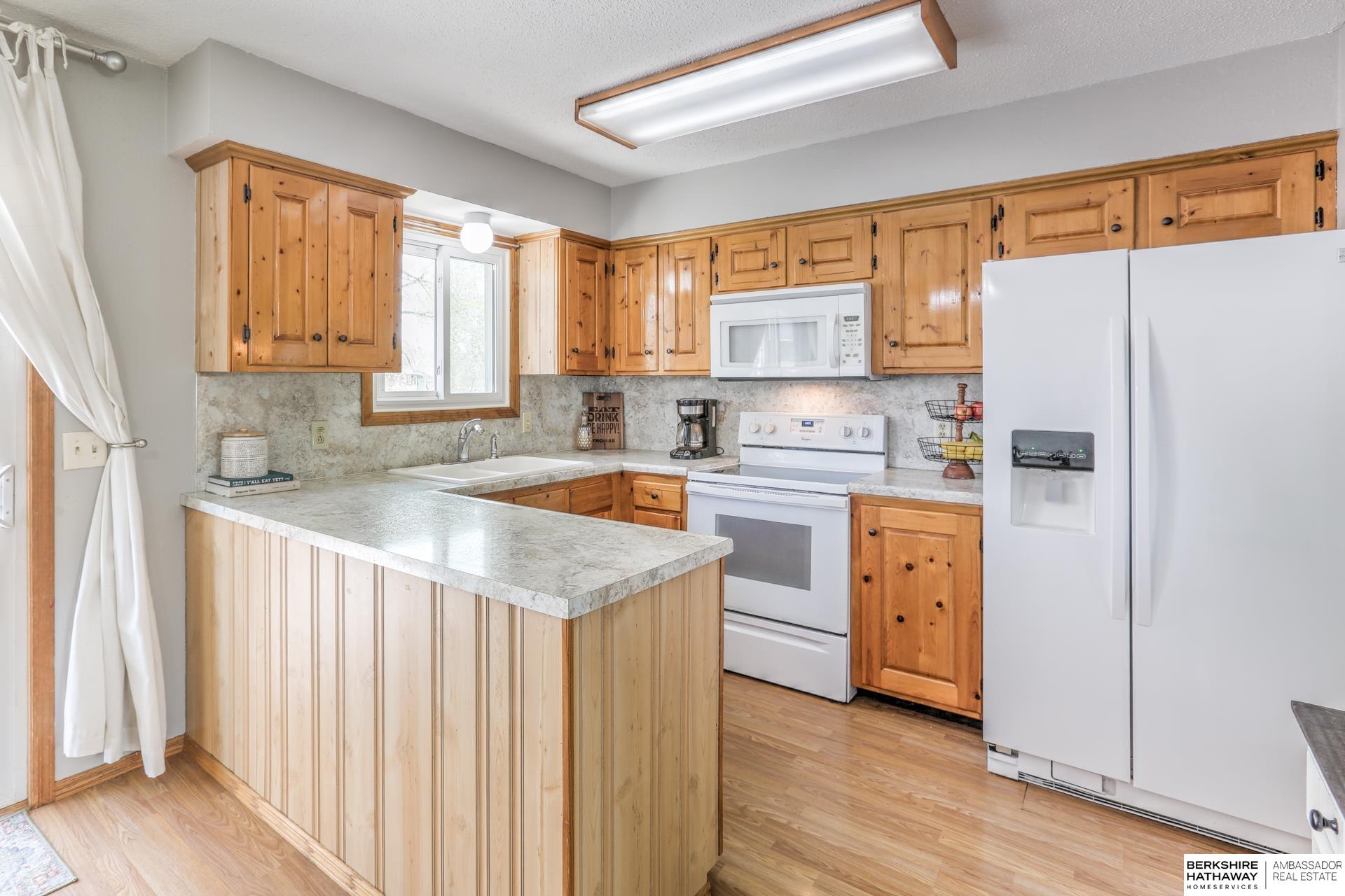 Omaha, Nebraska 68069, United States, 3 Bedrooms Bedrooms, ,1 BathroomBathrooms,Residential,Pending,109764