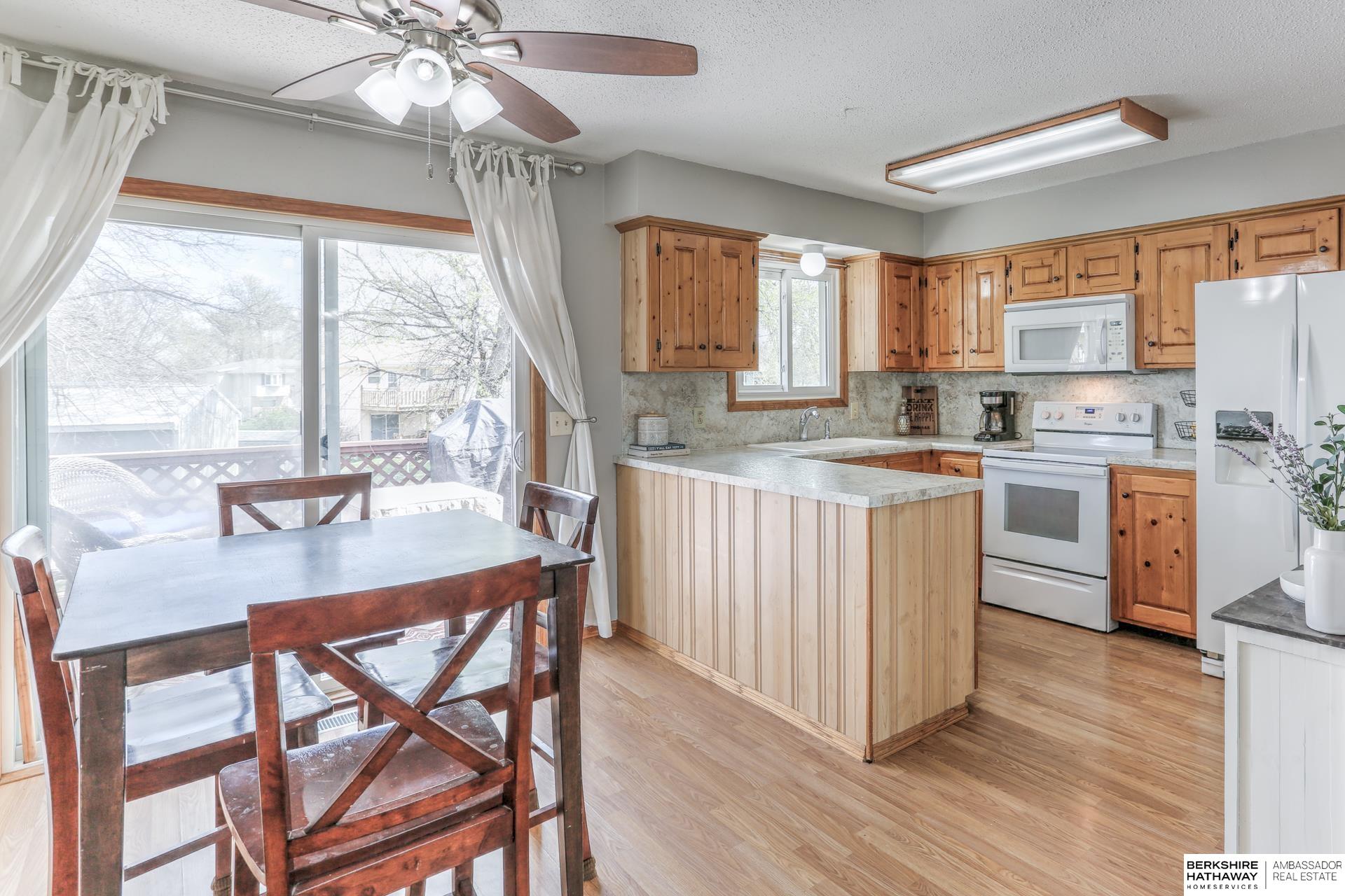 Omaha, Nebraska 68069, United States, 3 Bedrooms Bedrooms, ,1 BathroomBathrooms,Residential,Pending,109764