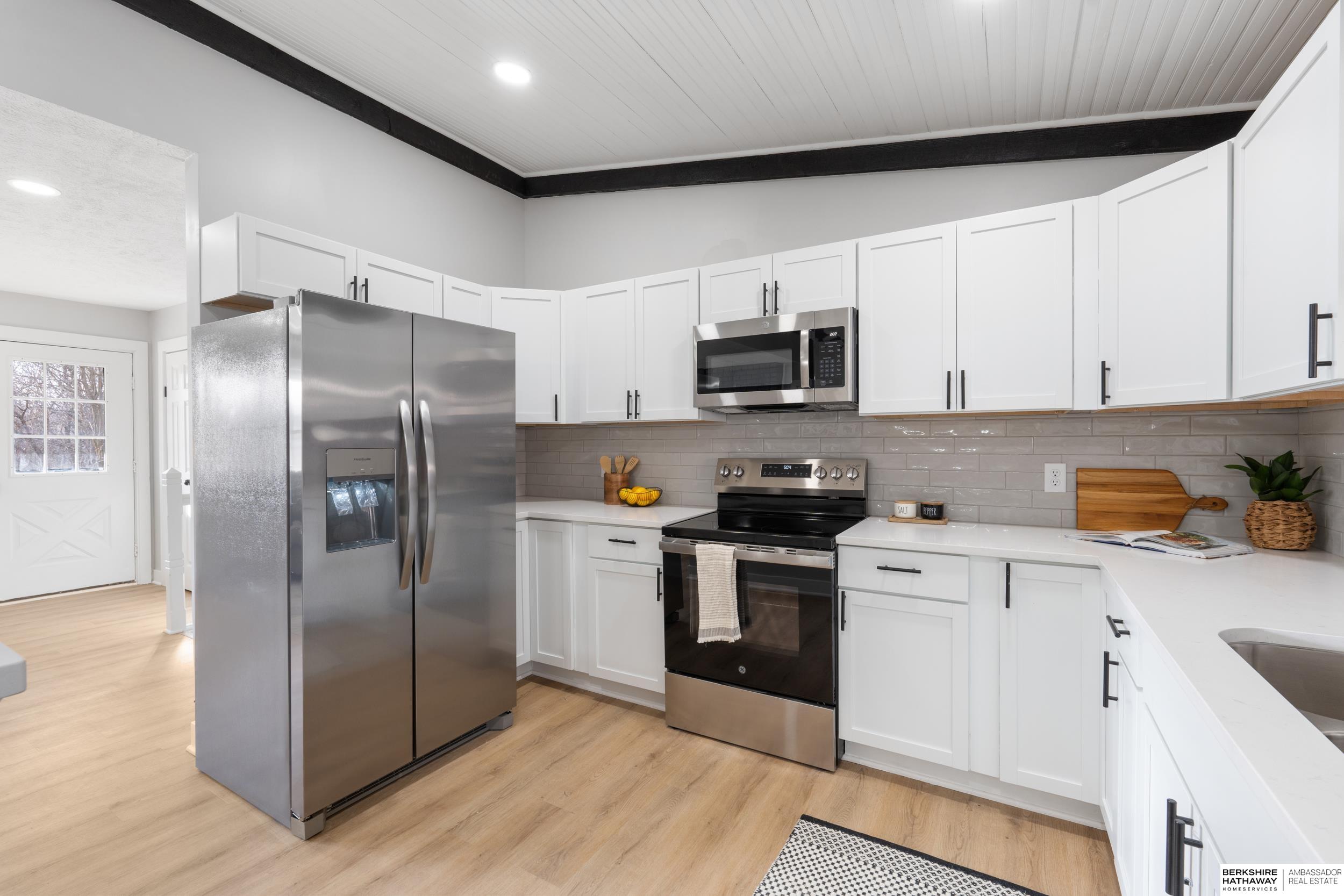 Blair, Nebraska 68008, United States, 3 Bedrooms Bedrooms, ,2 BathroomsBathrooms,Residential,Pending,15598