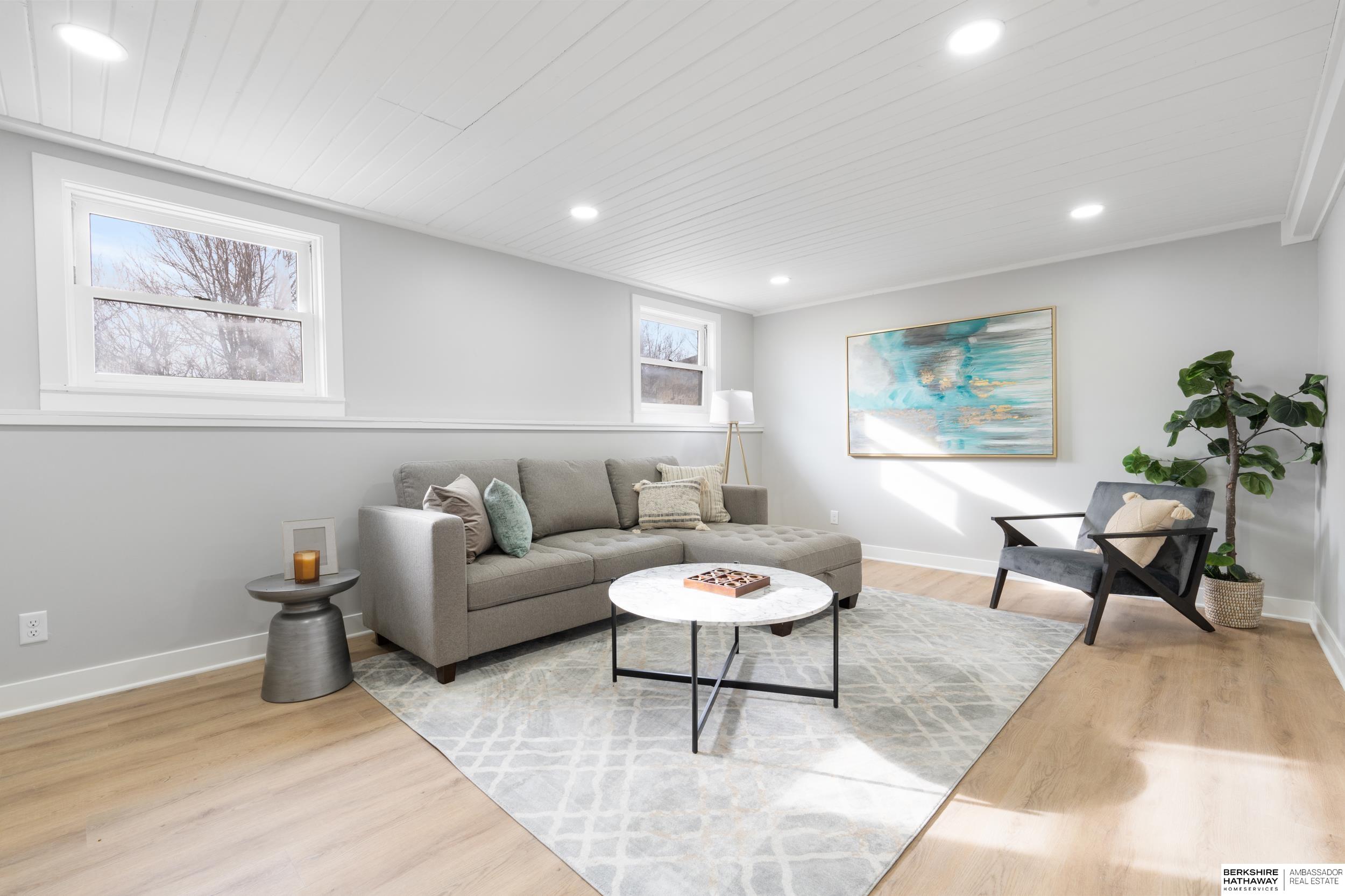 Blair, Nebraska 68008, United States, 3 Bedrooms Bedrooms, ,2 BathroomsBathrooms,Residential,Pending,15598