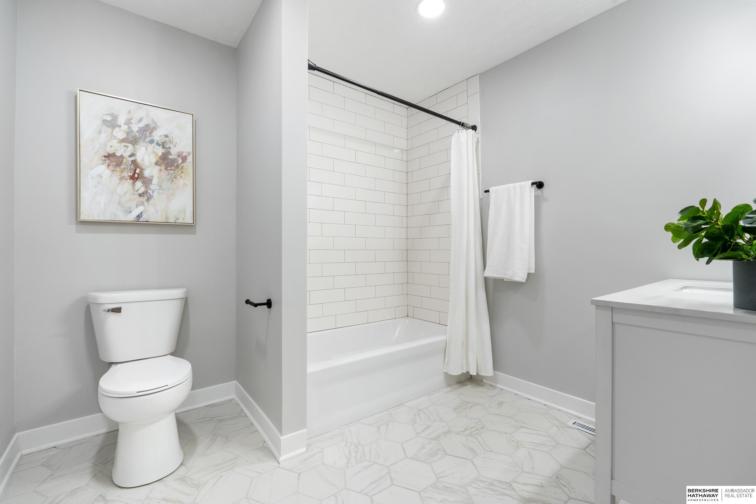 Blair, Nebraska 68008, United States, 3 Bedrooms Bedrooms, ,2 BathroomsBathrooms,Residential,Pending,15598