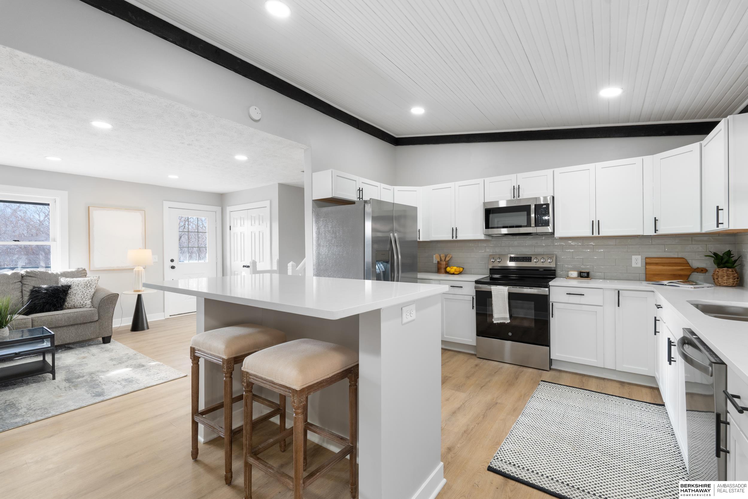 Blair, Nebraska 68008, United States, 3 Bedrooms Bedrooms, ,2 BathroomsBathrooms,Residential,Pending,15598