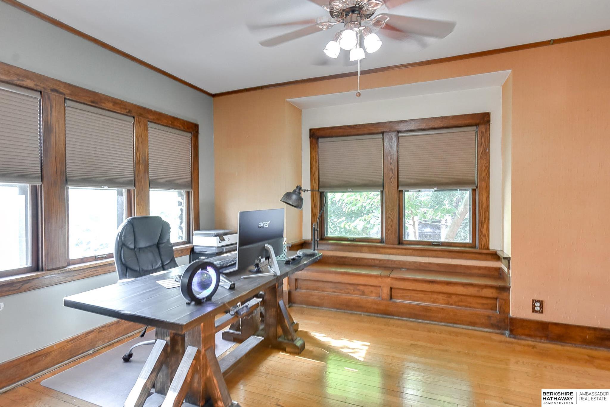 Omaha, Nebraska 68131, United States, 4 Bedrooms Bedrooms, ,4 BathroomsBathrooms,Residential,Pending,25496