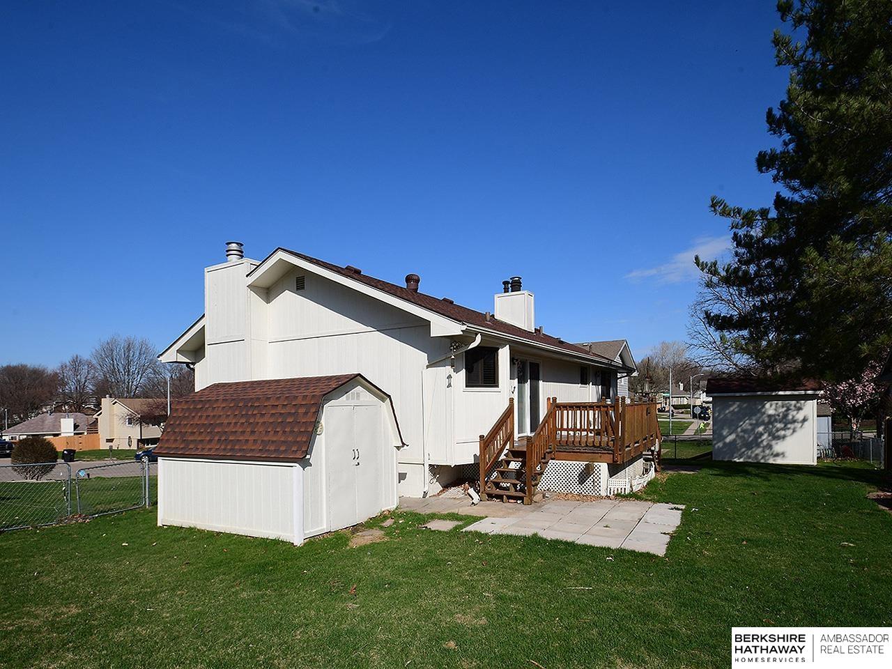 Omaha, Nebraska 68137, United States, 3 Bedrooms Bedrooms, ,2 BathroomsBathrooms,Residential,Pending,99816